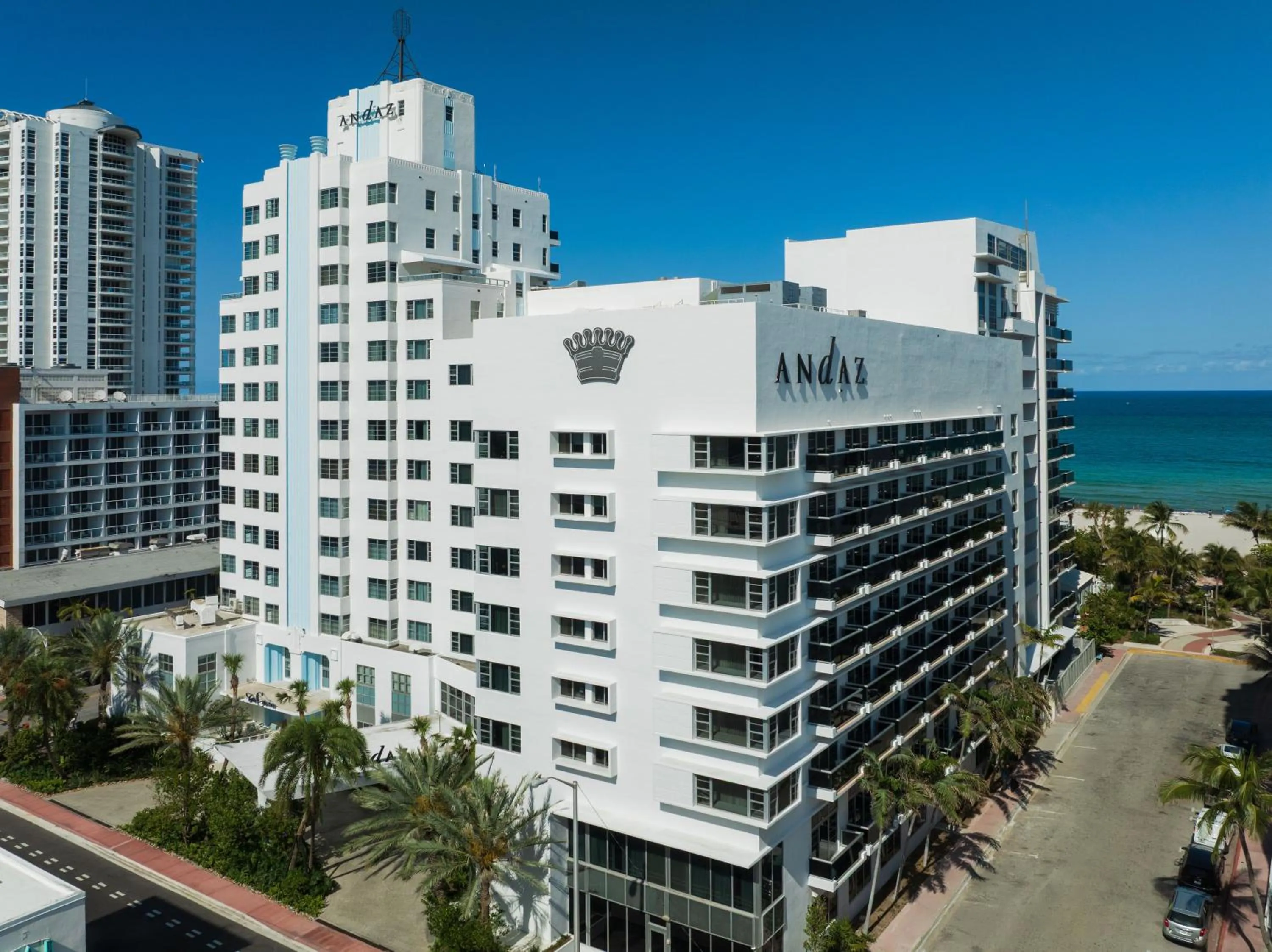 Property building in Andaz Miami Beach, By Hyatt