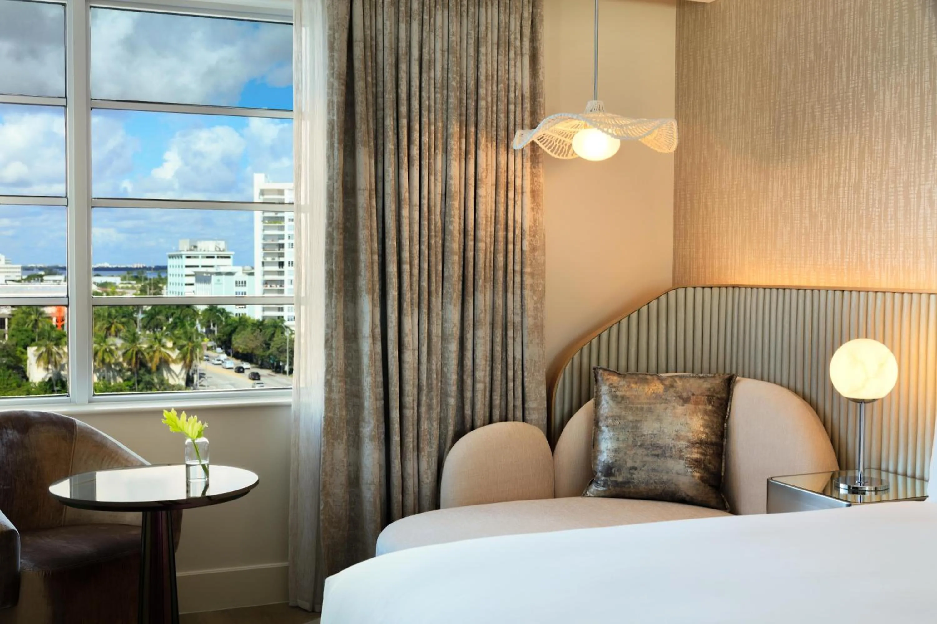 Bedroom, Bed in Andaz Miami Beach, By Hyatt