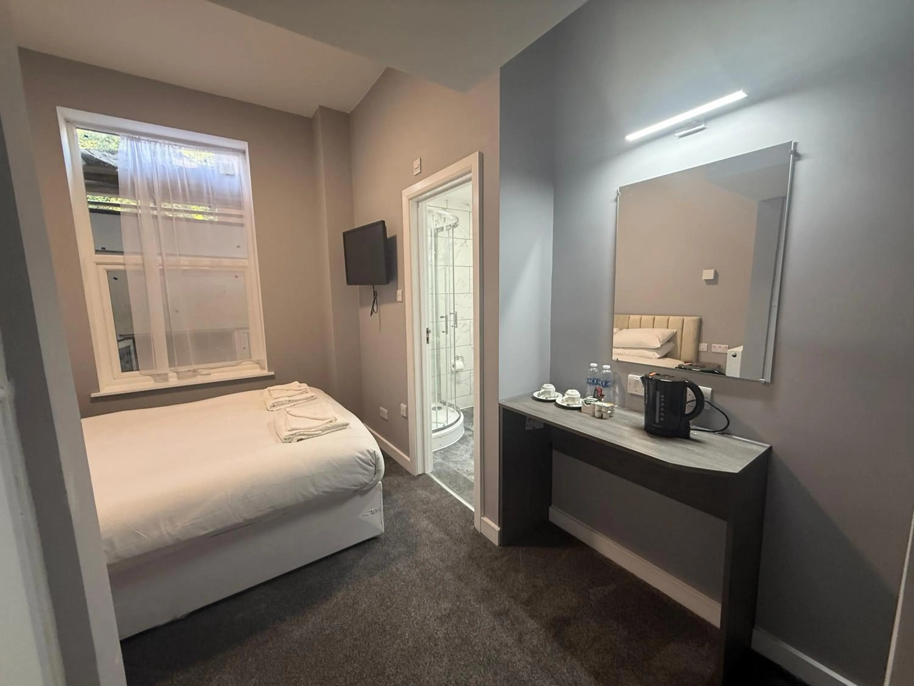 Bed in Preston Park Hotel