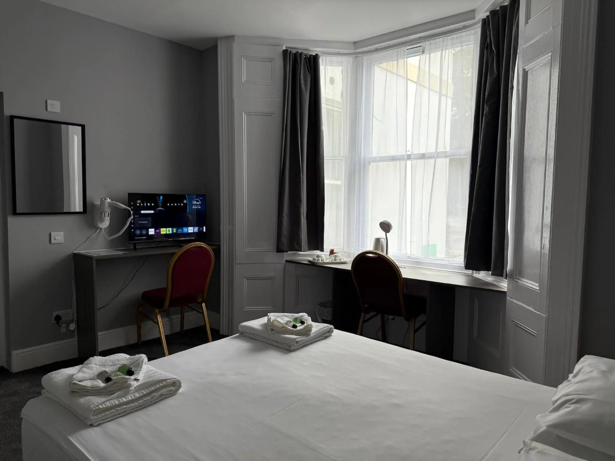 Bed in Preston Park Hotel