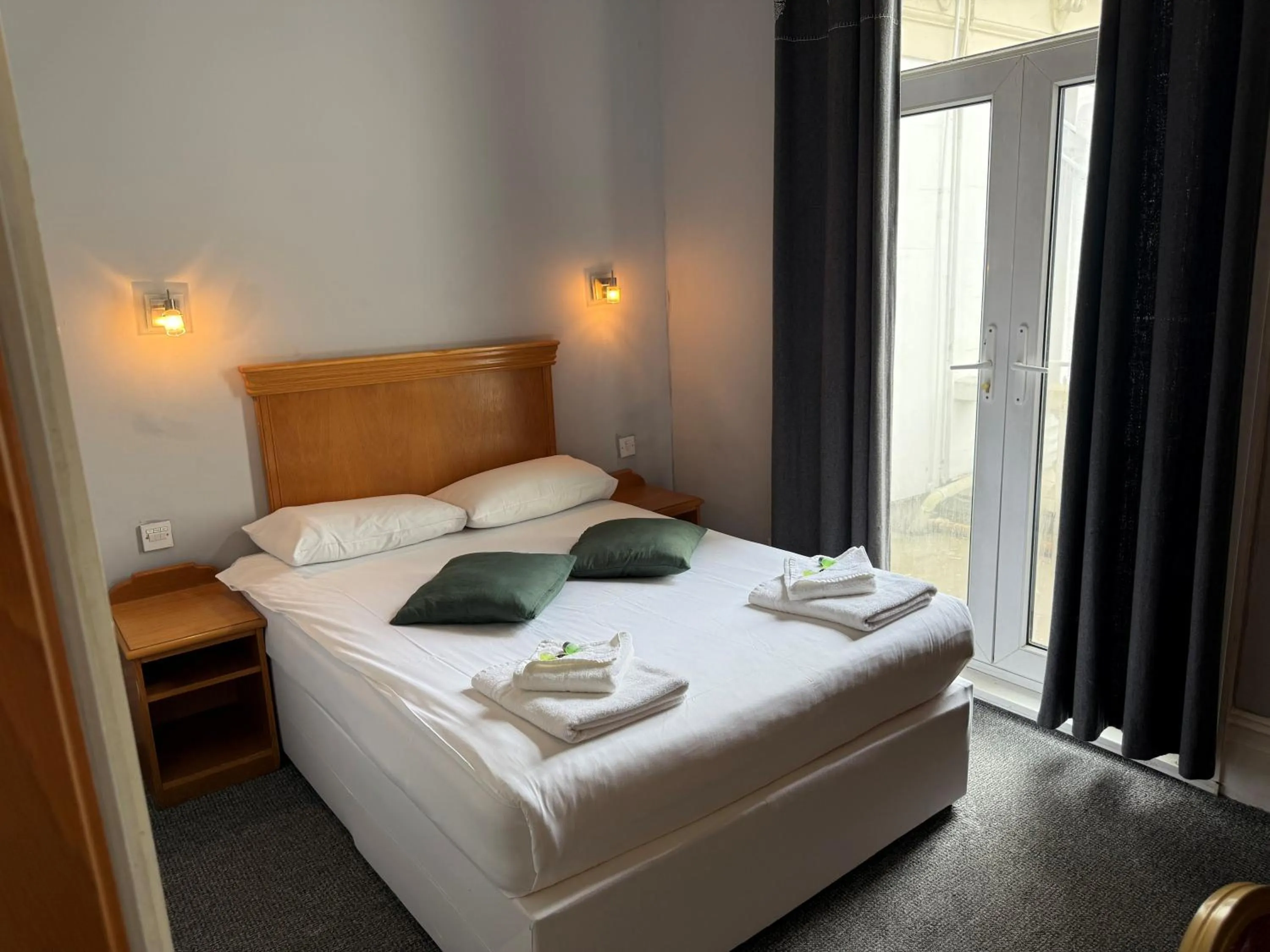 Bed in Preston Park Hotel