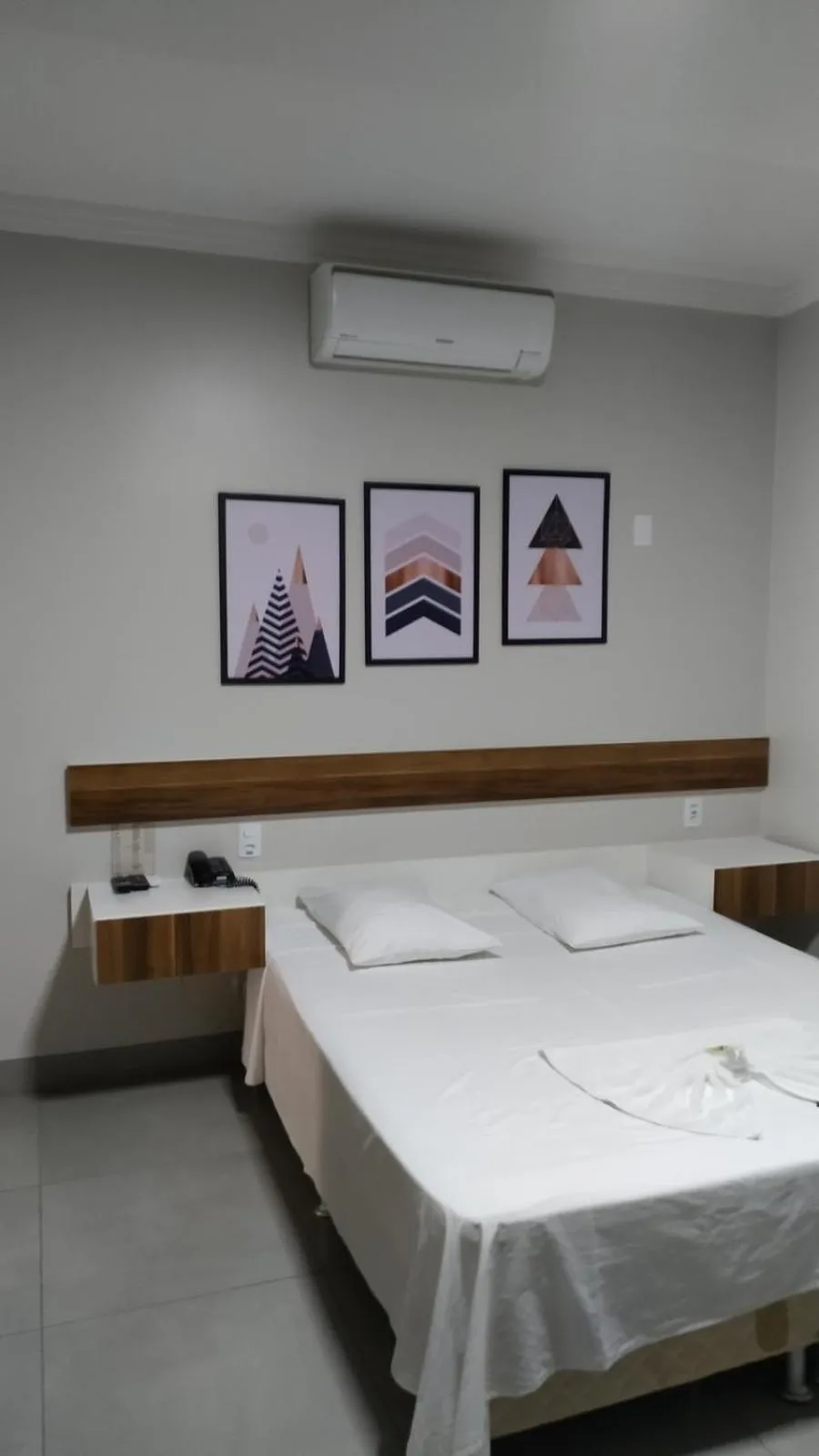 View (from property/room), Bed in Hotel Barril