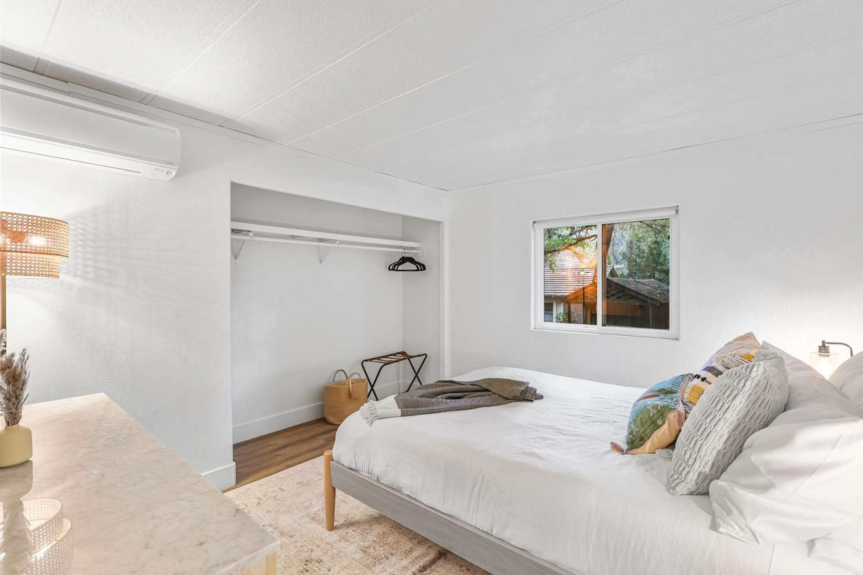 Bed in Cave Springs Resort