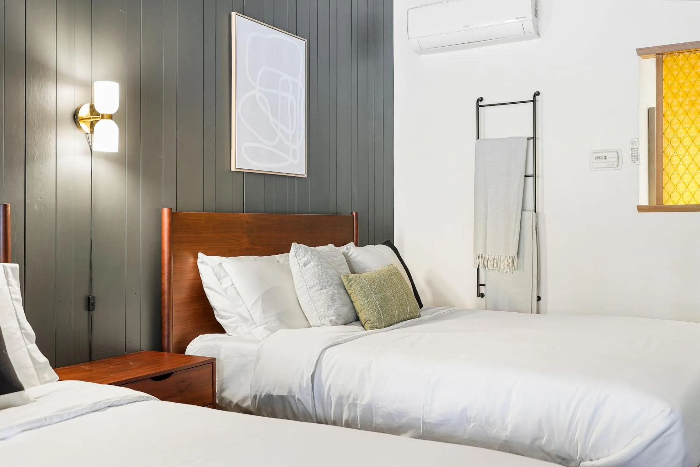 Bed in Cave Springs Resort