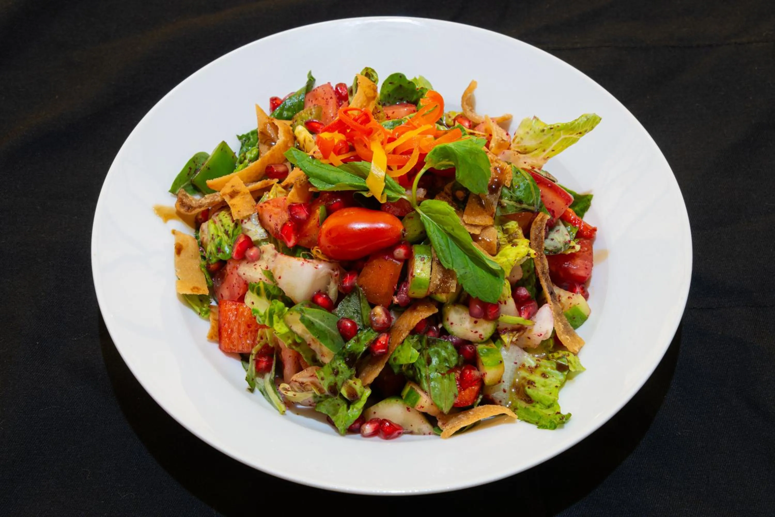 Restaurant/places to eat in Ross Hotel