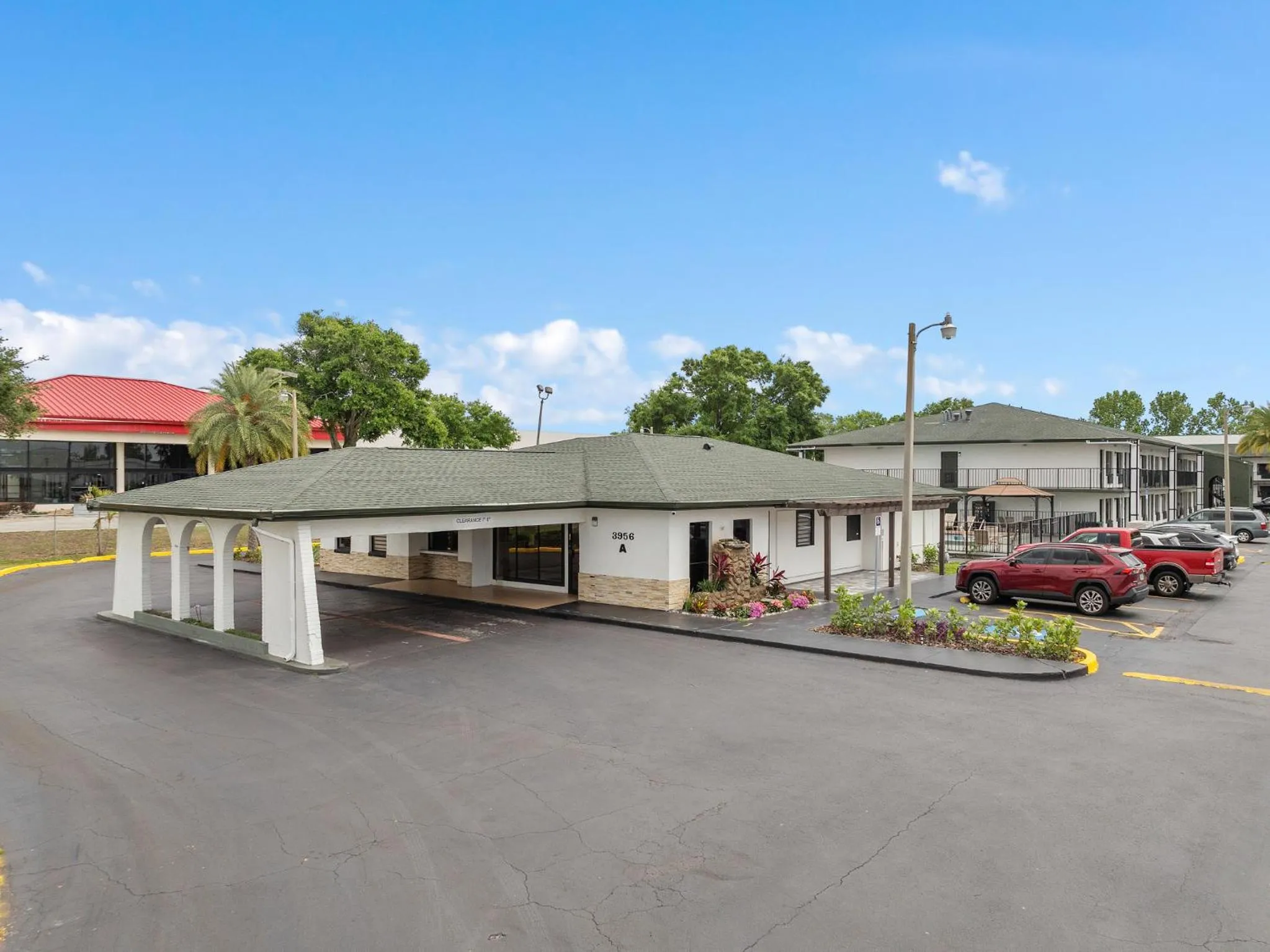 Property building in Baymont by Wyndham Orlando Downtown