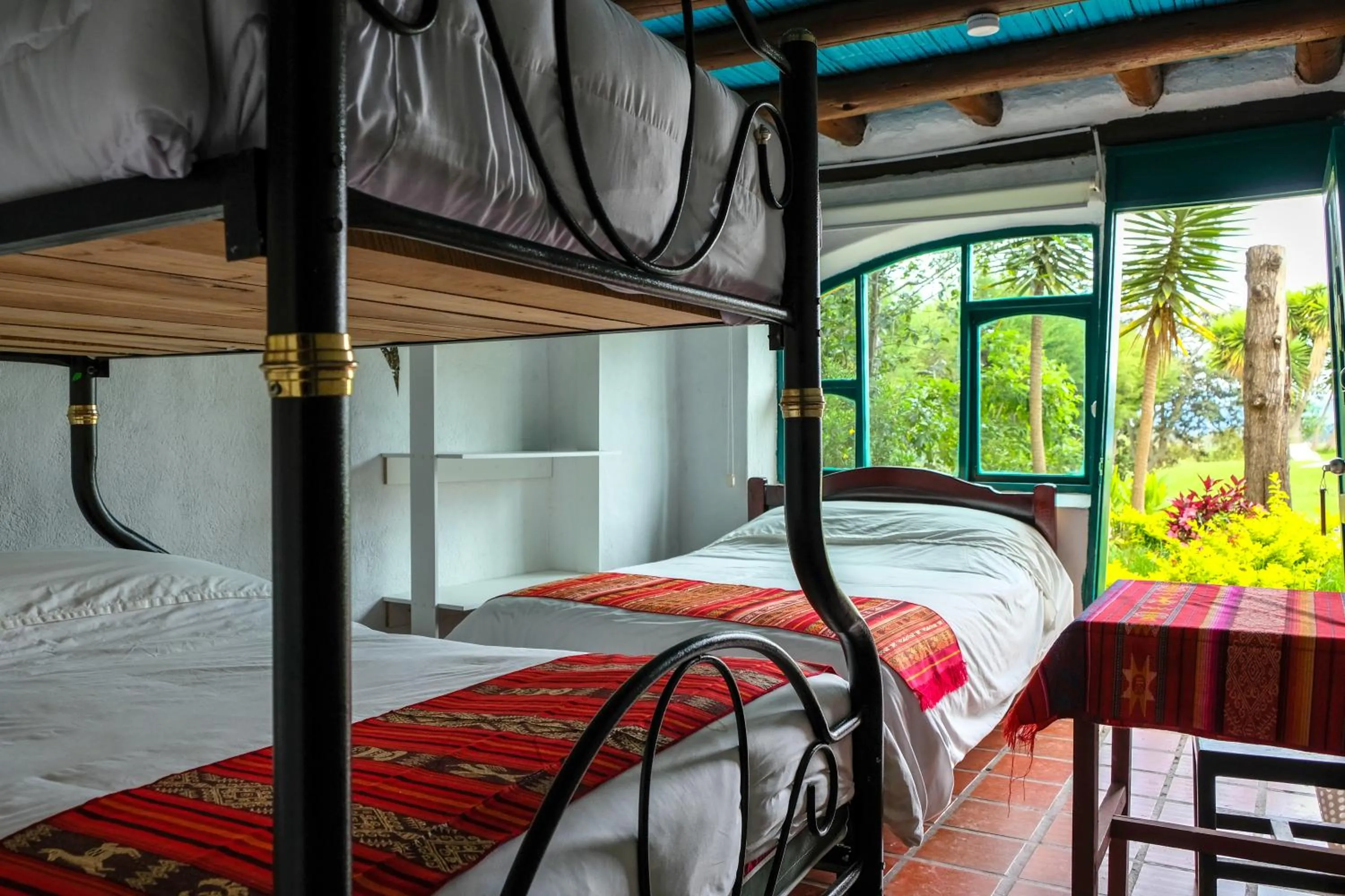 Photo of the whole room, Bed in Hostería Colibri Aeropuerto