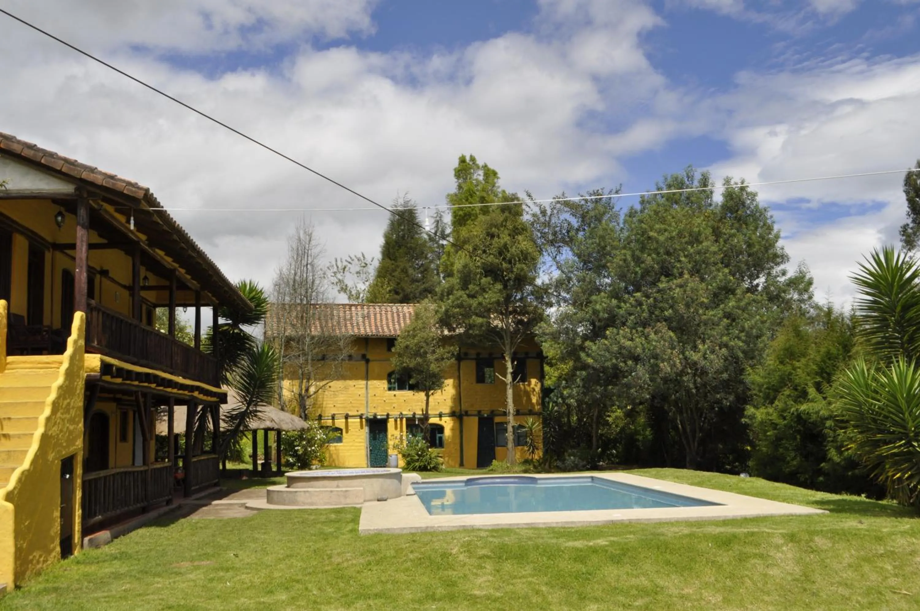 Property building in Hostería Colibri Aeropuerto