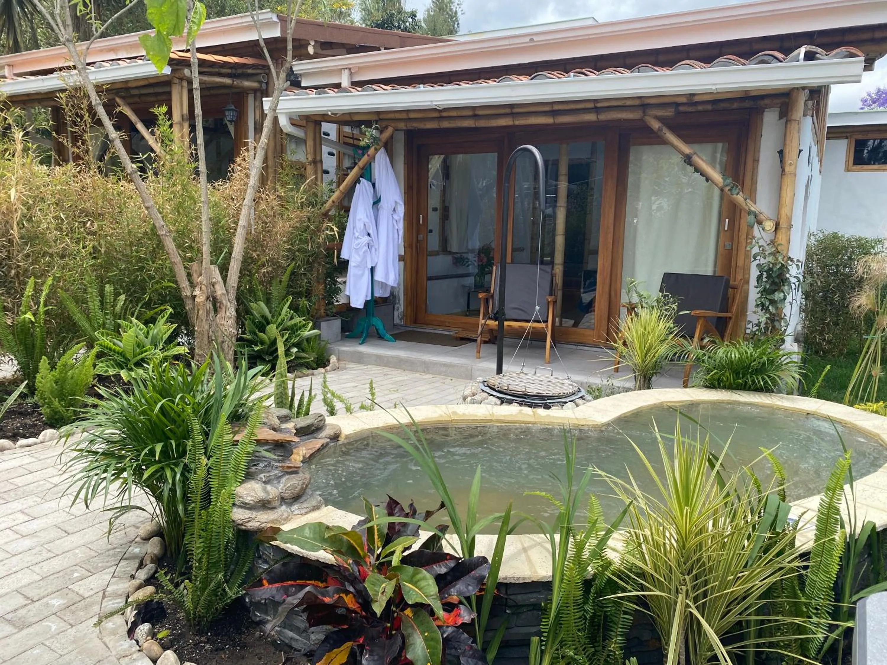 Patio in Hostería Colibri Aeropuerto