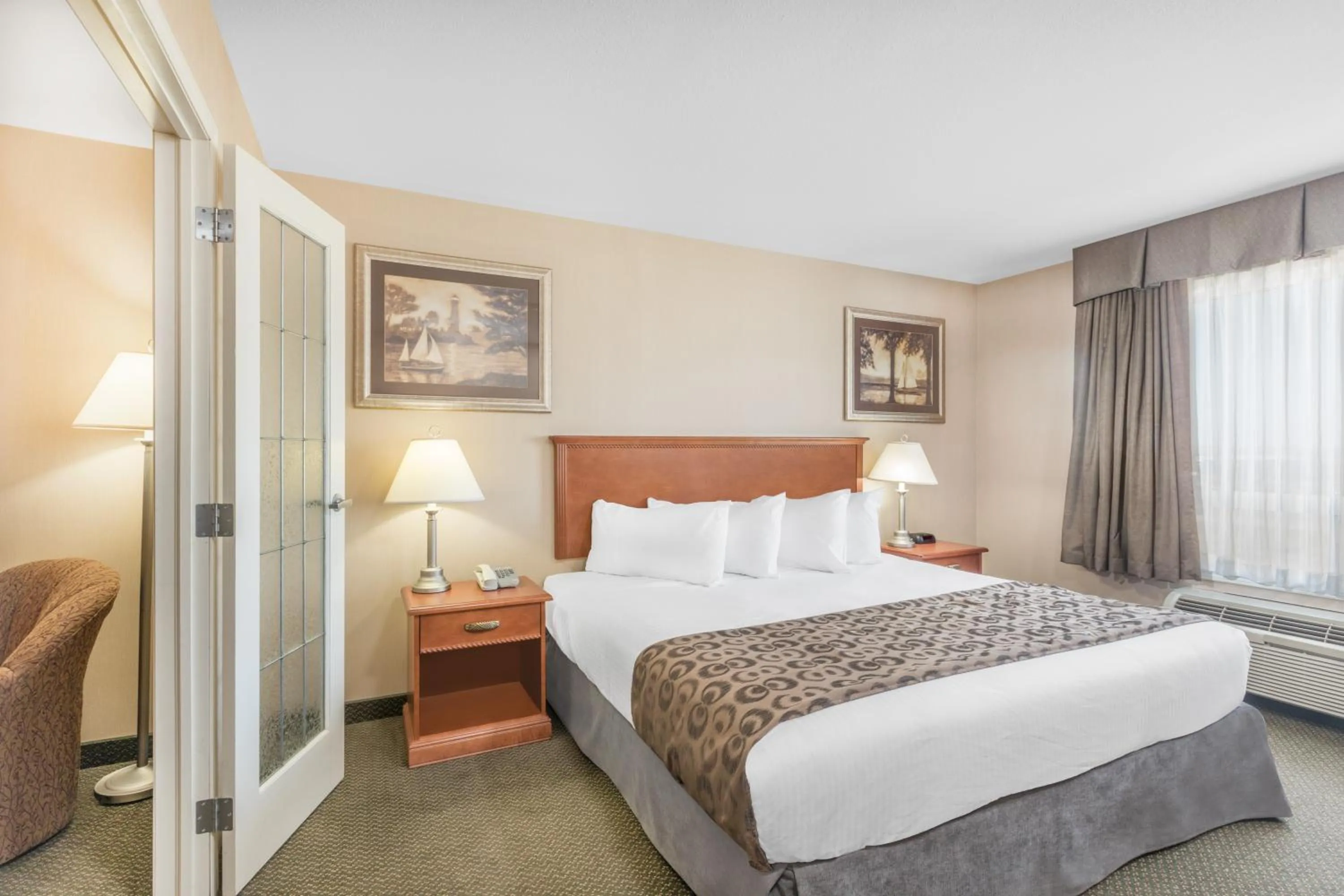 Bed in Ramada by Wyndham Clairmont/Grande Prairie