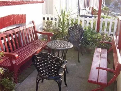 Property building in The Meltham Guesthouse Scarborough