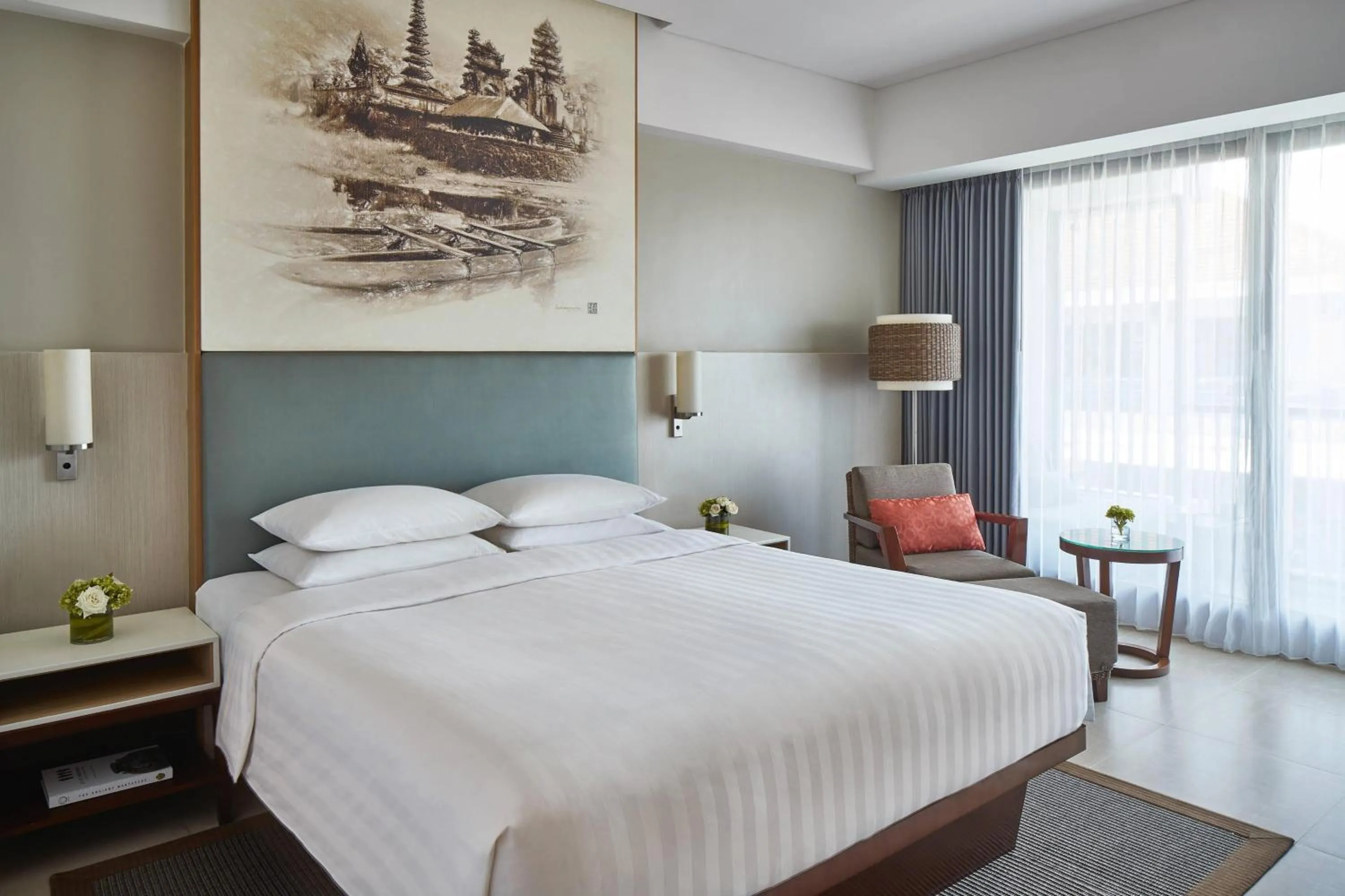 Photo of the whole room, Bed in Courtyard by Marriott Bali Seminyak Resort