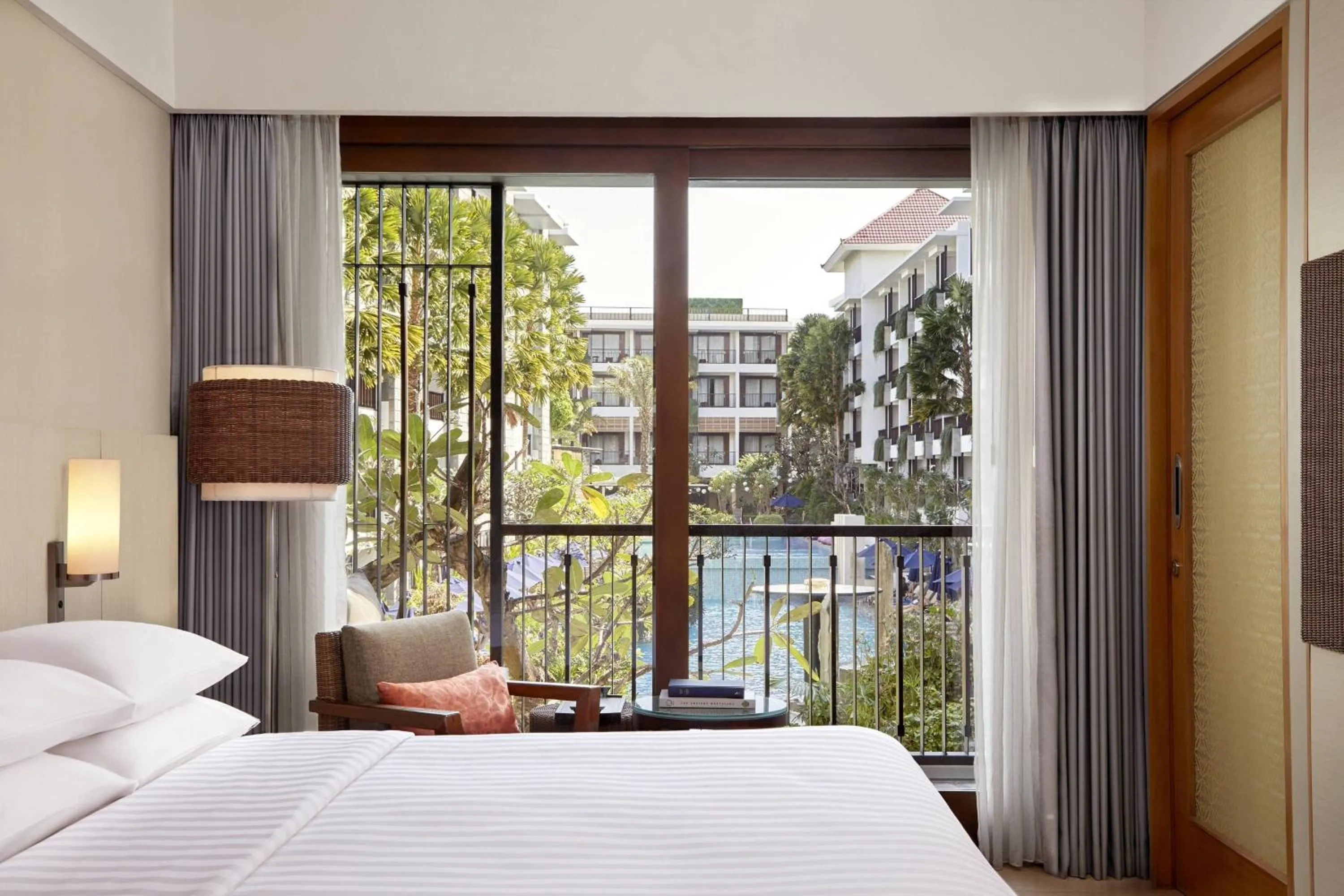 Swimming pool, Bed in Courtyard by Marriott Bali Seminyak Resort