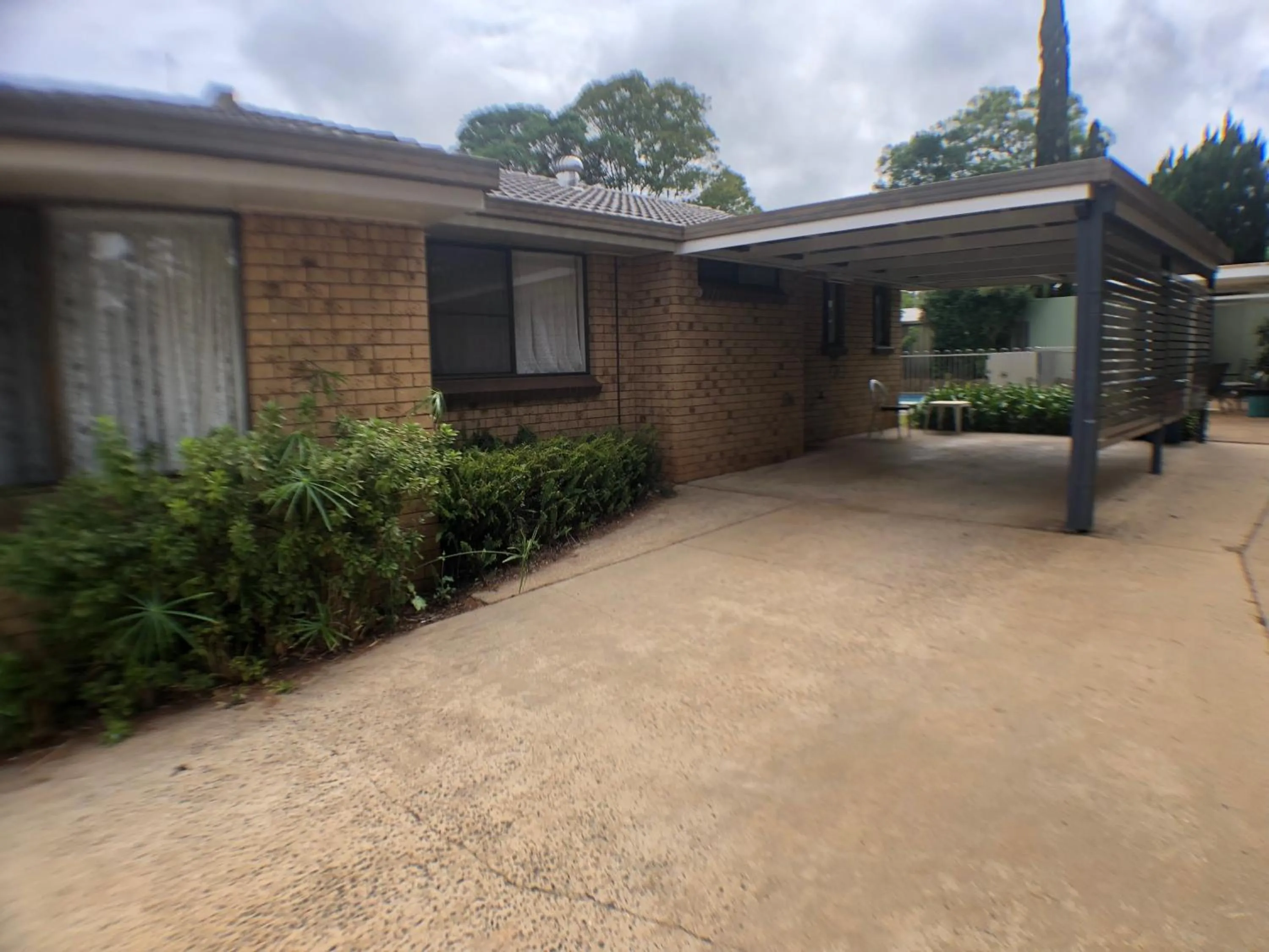 Jacaranda Place Motor Inn