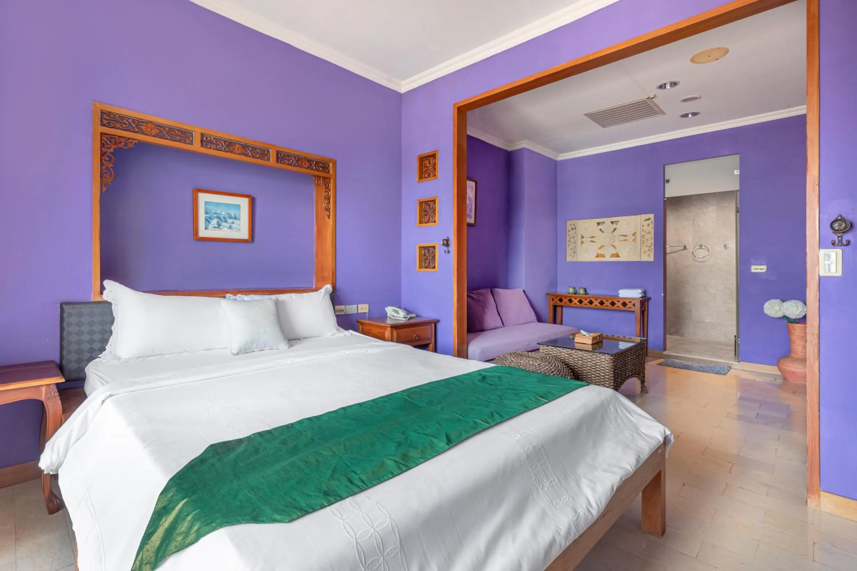 Photo of the whole room, Bed in Golden Ocean Azure Hotel