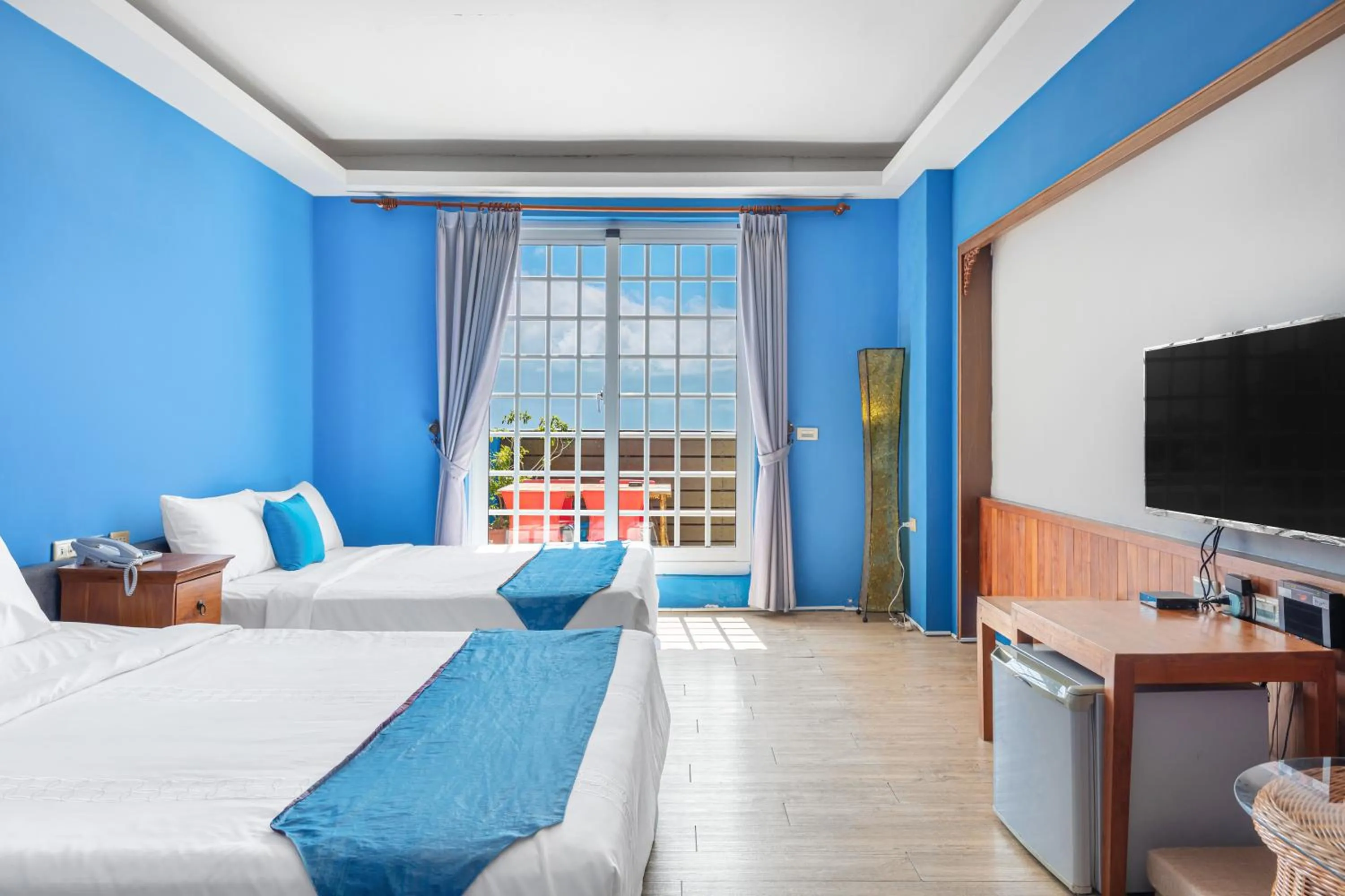 Photo of the whole room, Bed in Golden Ocean Azure Hotel