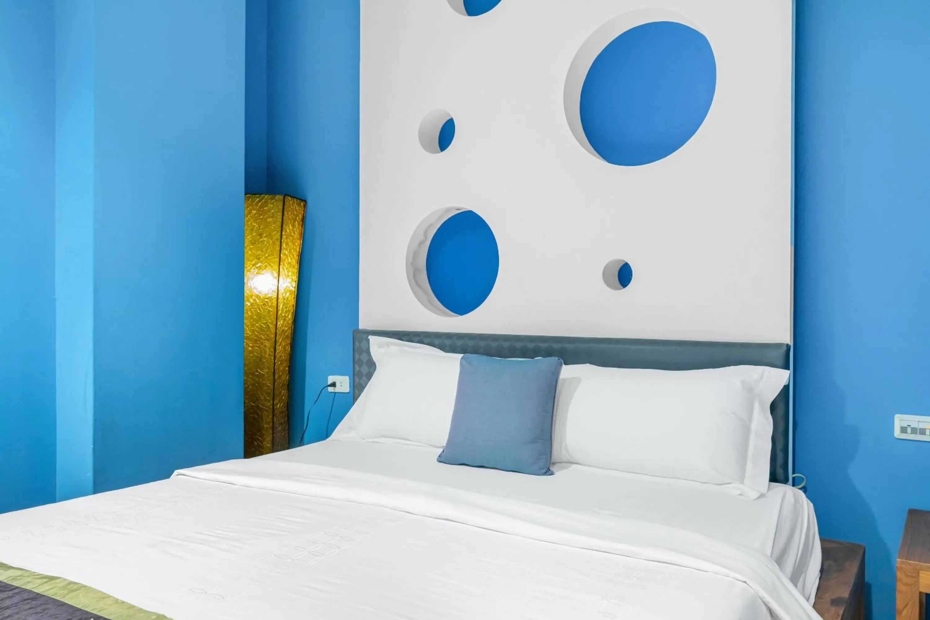 Photo of the whole room, Bed in Golden Ocean Azure Hotel