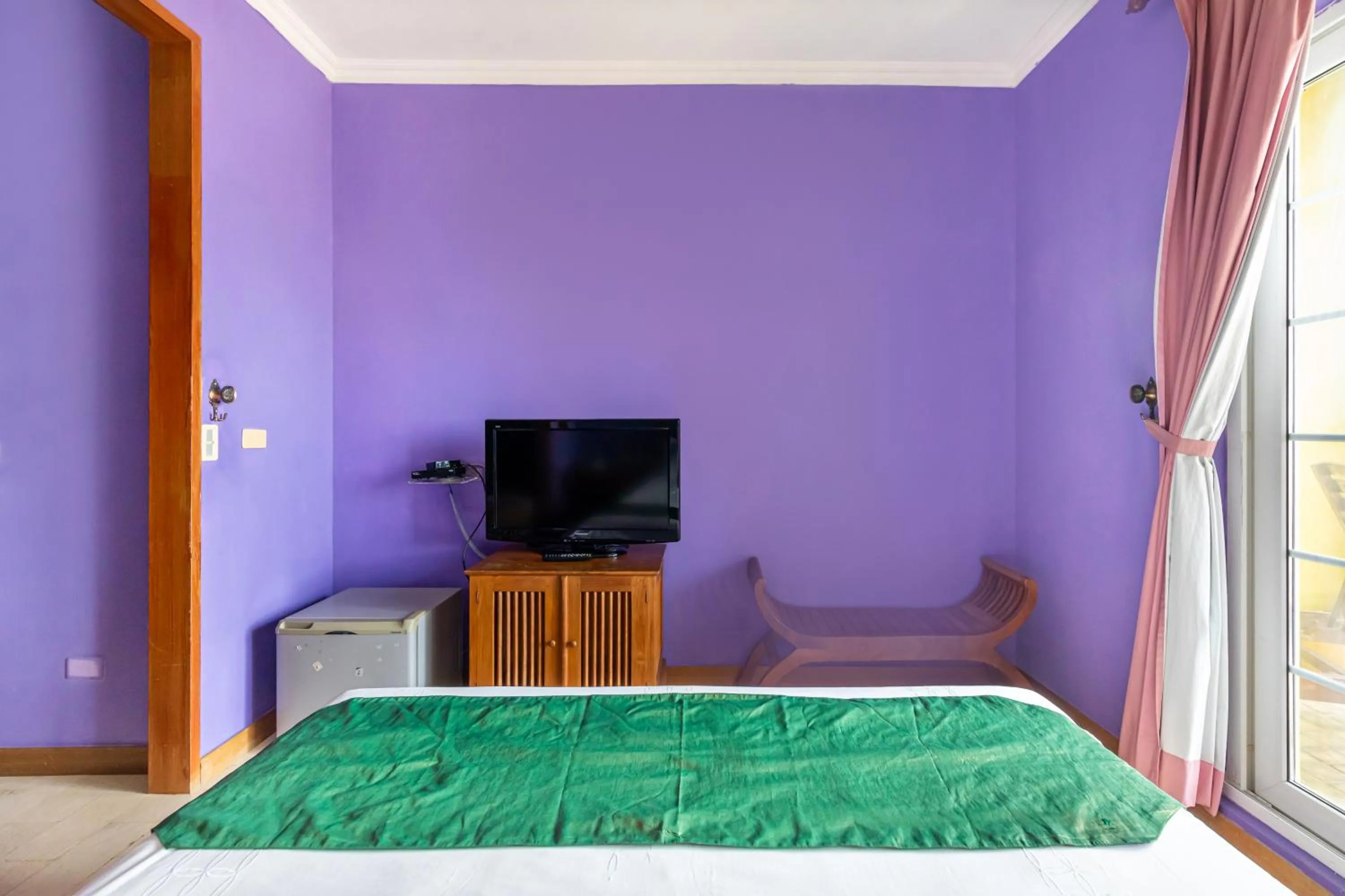 Photo of the whole room, Bed in Golden Ocean Azure Hotel