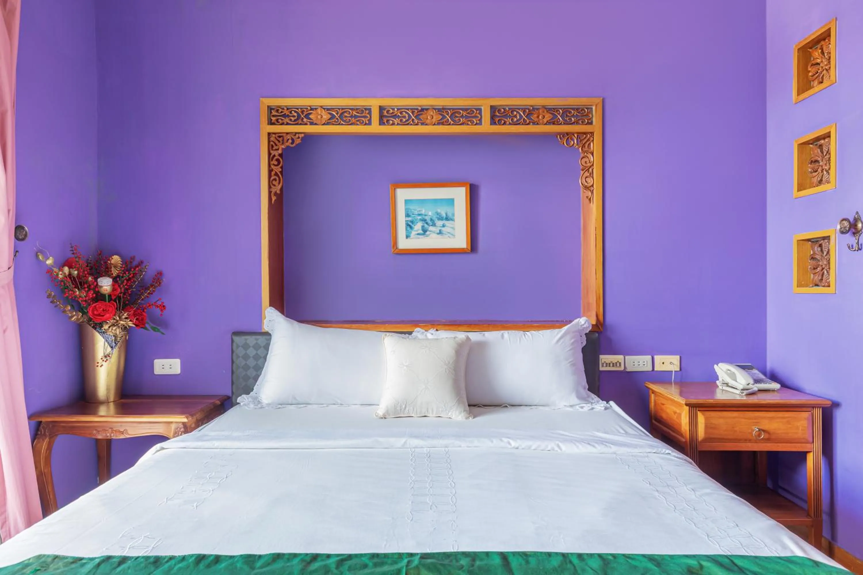 Photo of the whole room, Bed in Golden Ocean Azure Hotel