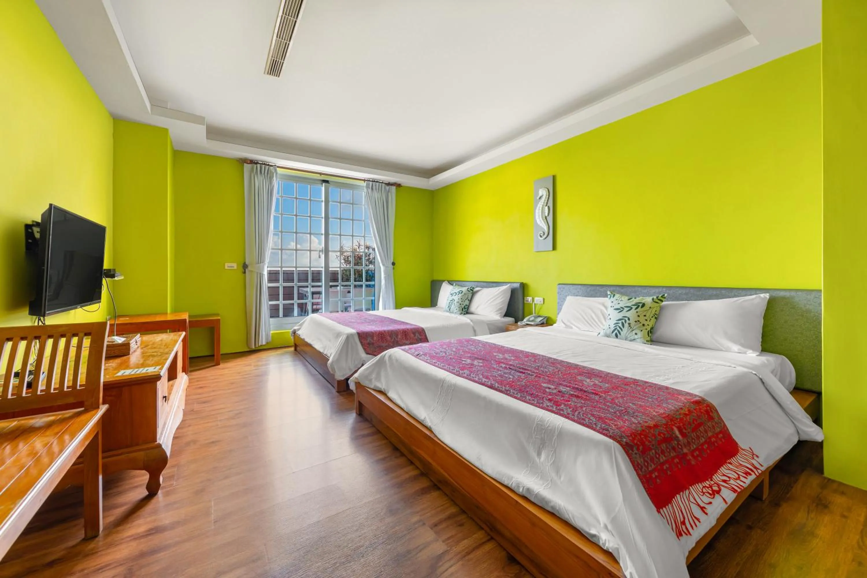 Photo of the whole room, Bed in Golden Ocean Azure Hotel