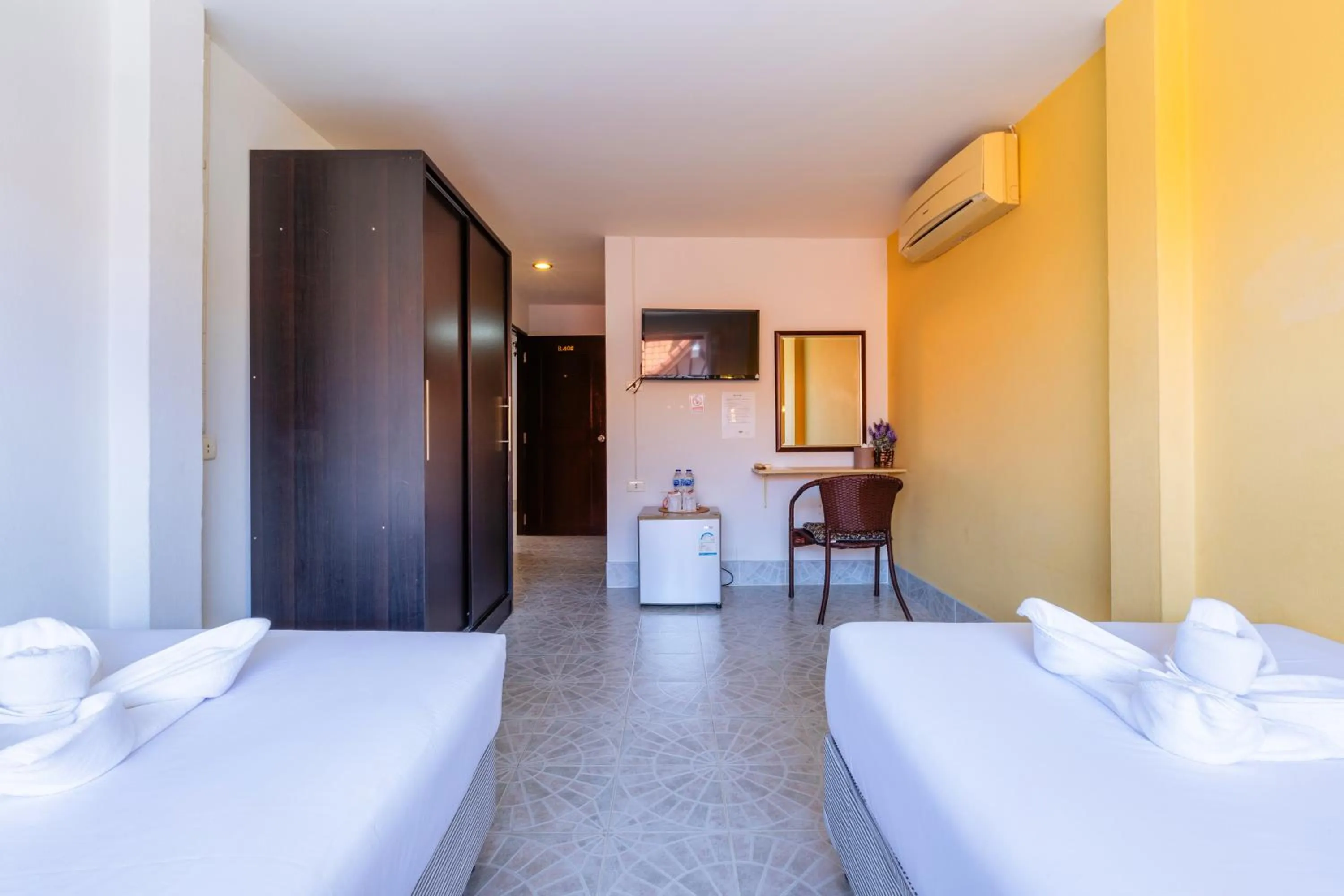 Bed in Hua Hin Star Hotel