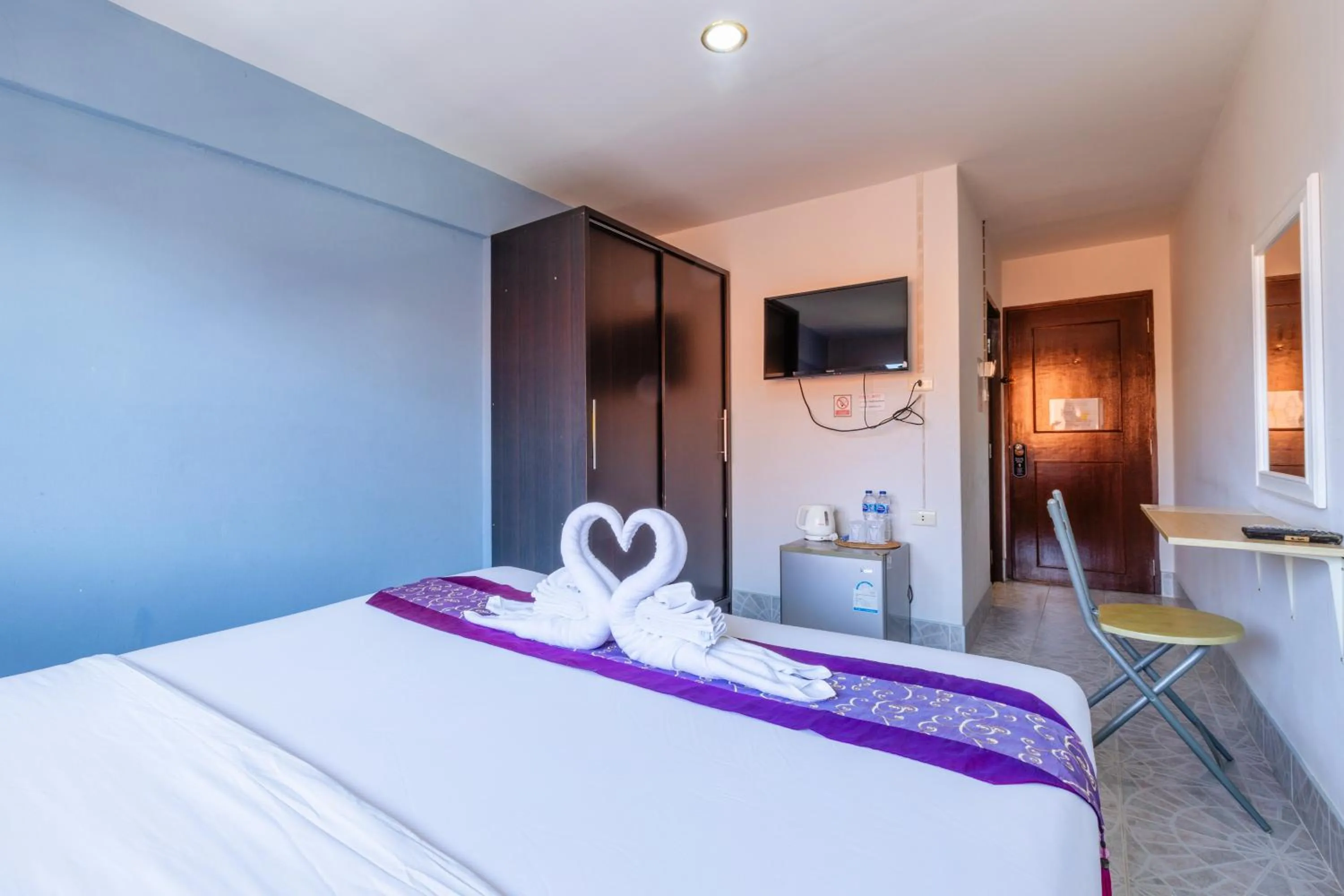 Bed in Hua Hin Star Hotel