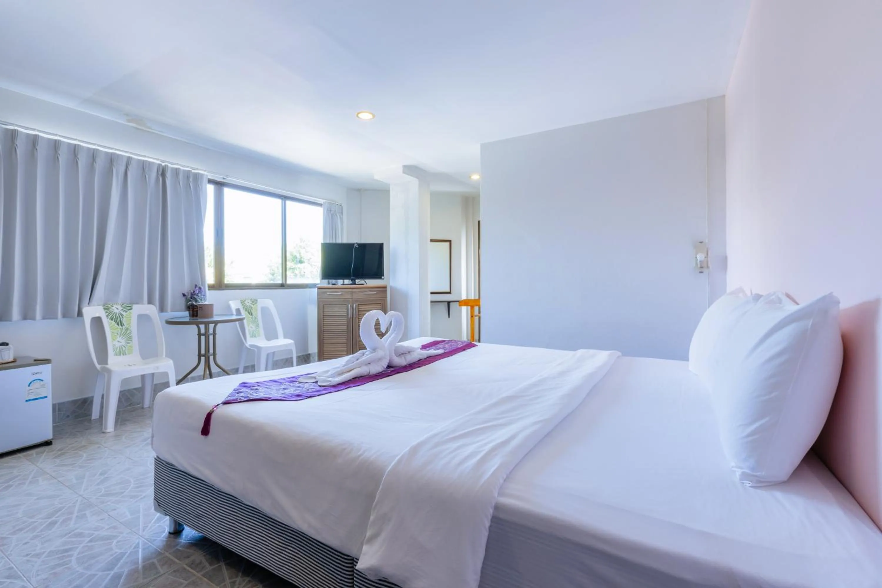 Bed in Hua Hin Star Hotel