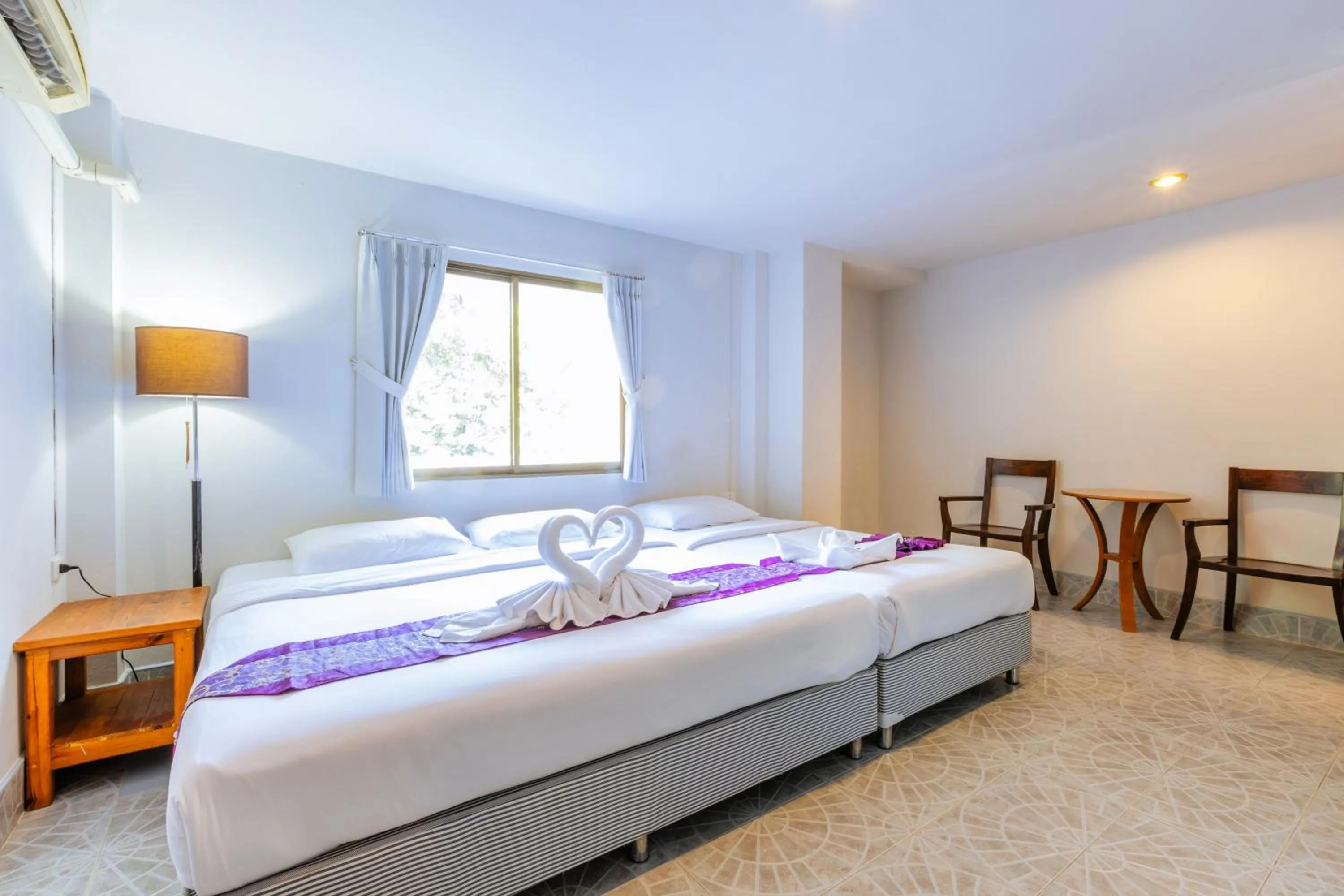 Bed in Hua Hin Star Hotel