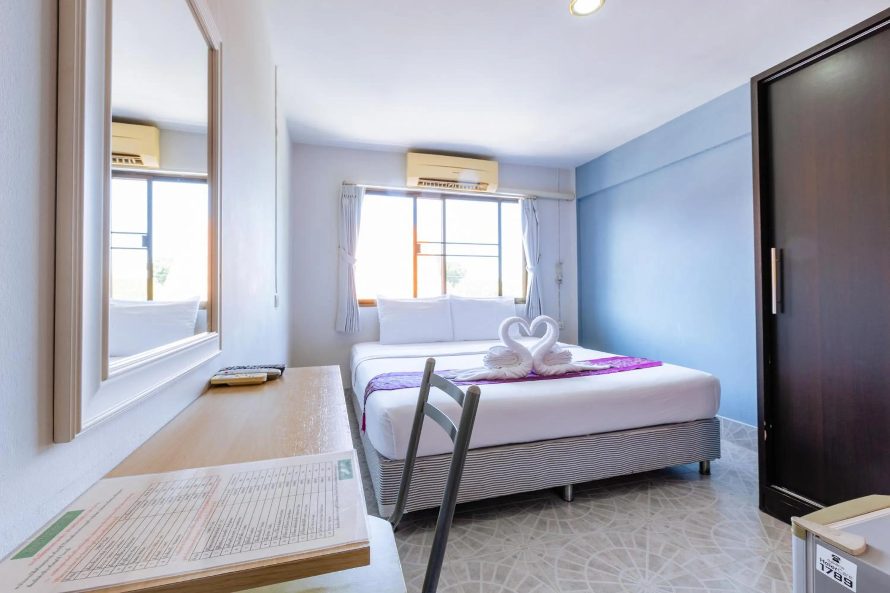 Bed in Hua Hin Star Hotel