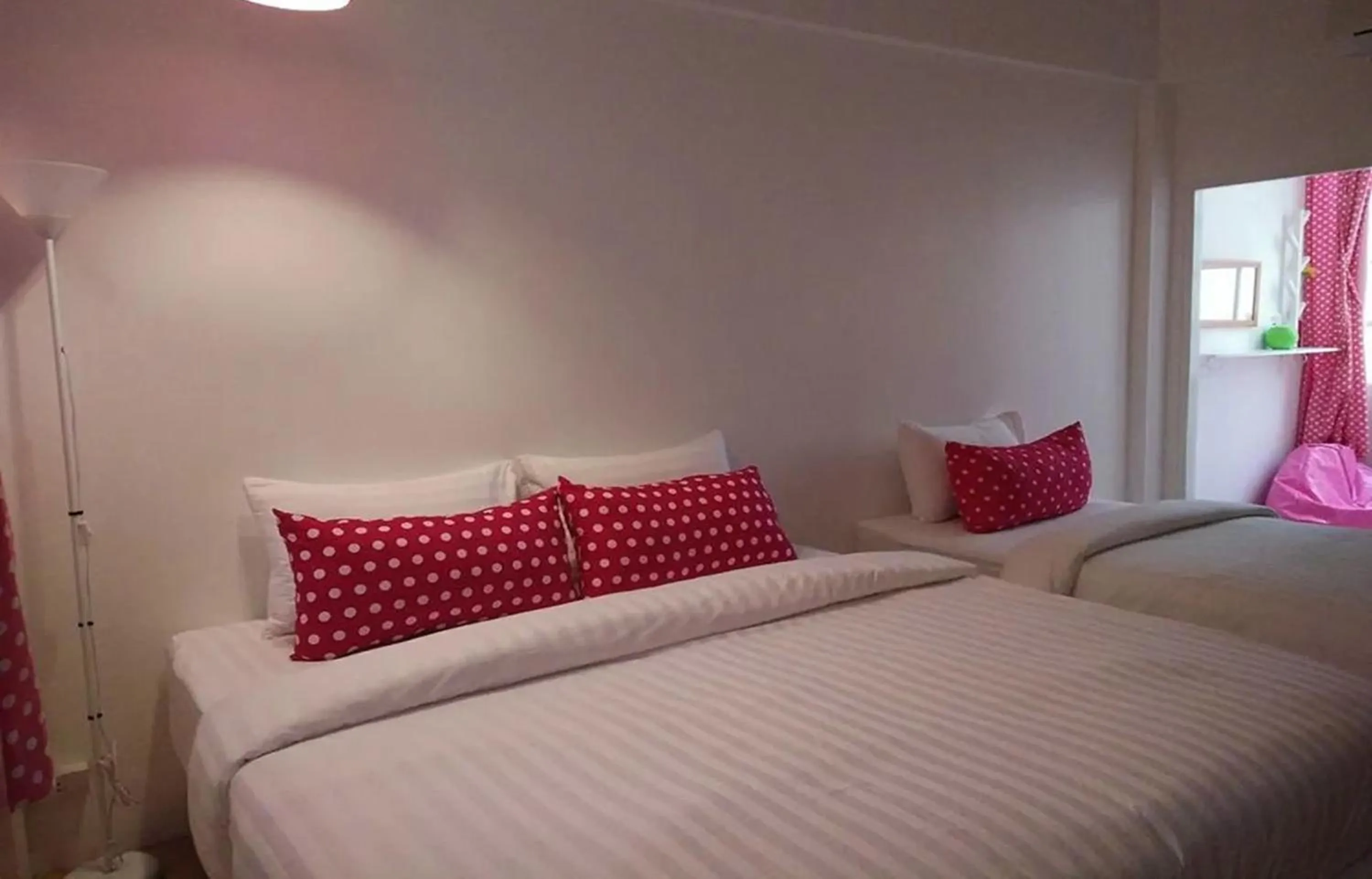 Bed in Na-Rak-O Resort