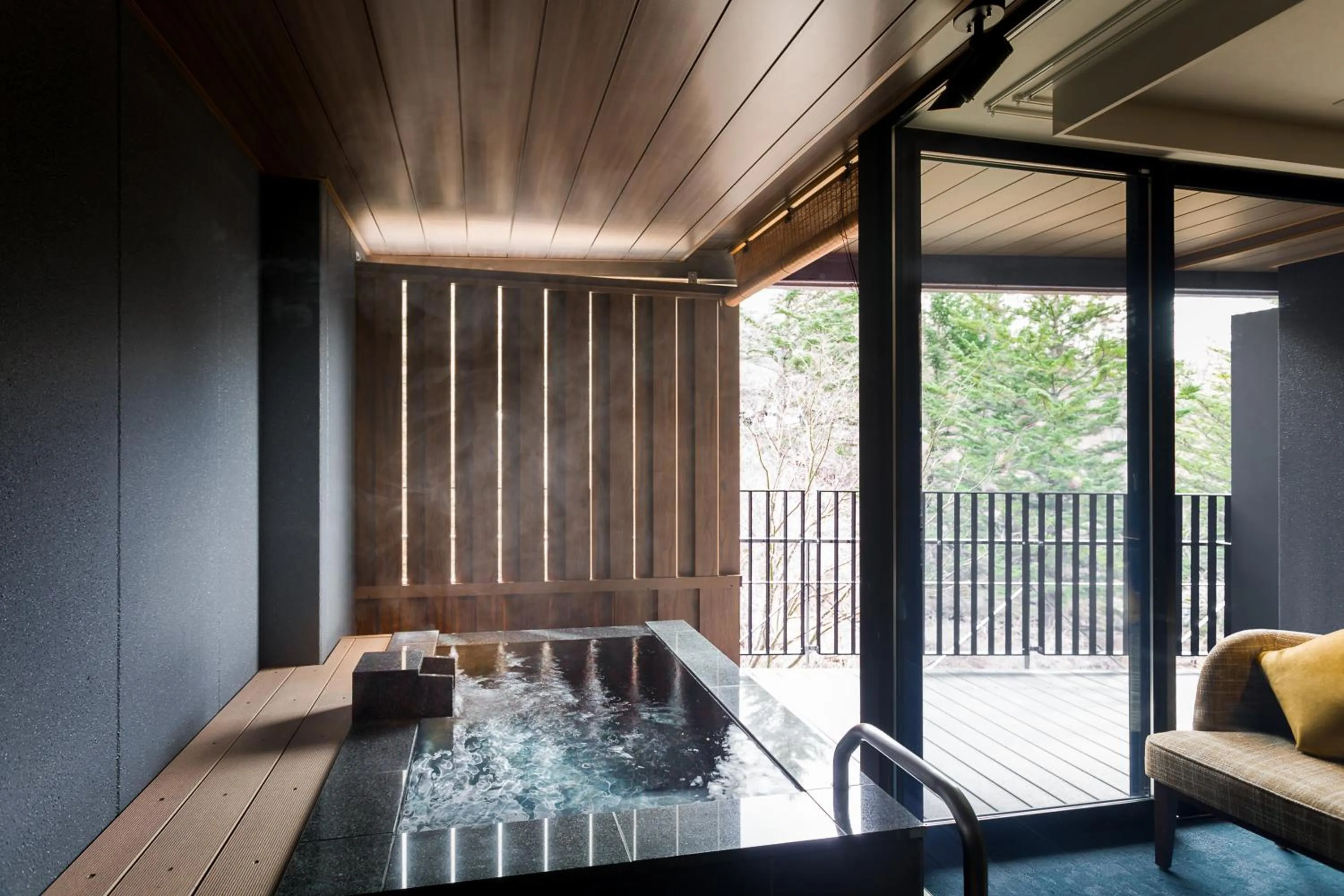 Open Air Bath in Tateshina Grand Hotel Takinoyu