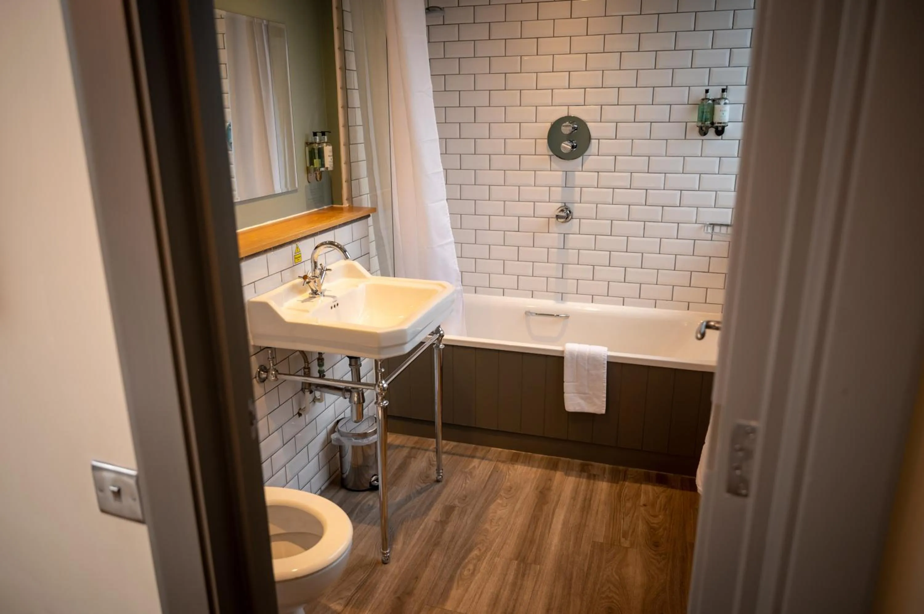 Riverside Hotel by Chef & Brewer Collection