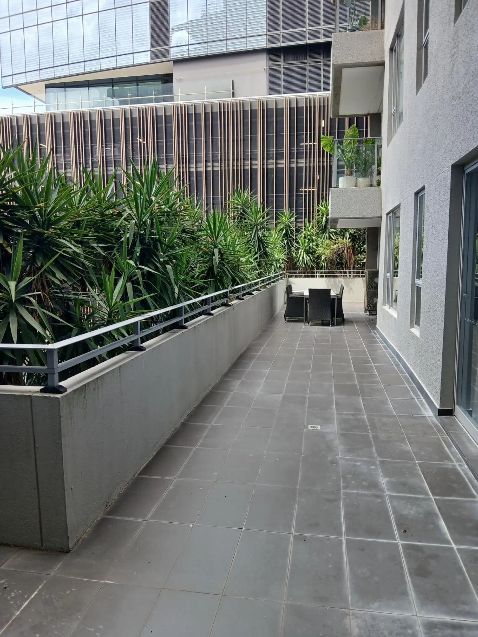 Patio in Newcastle Central Plaza Apartment Hotel Official