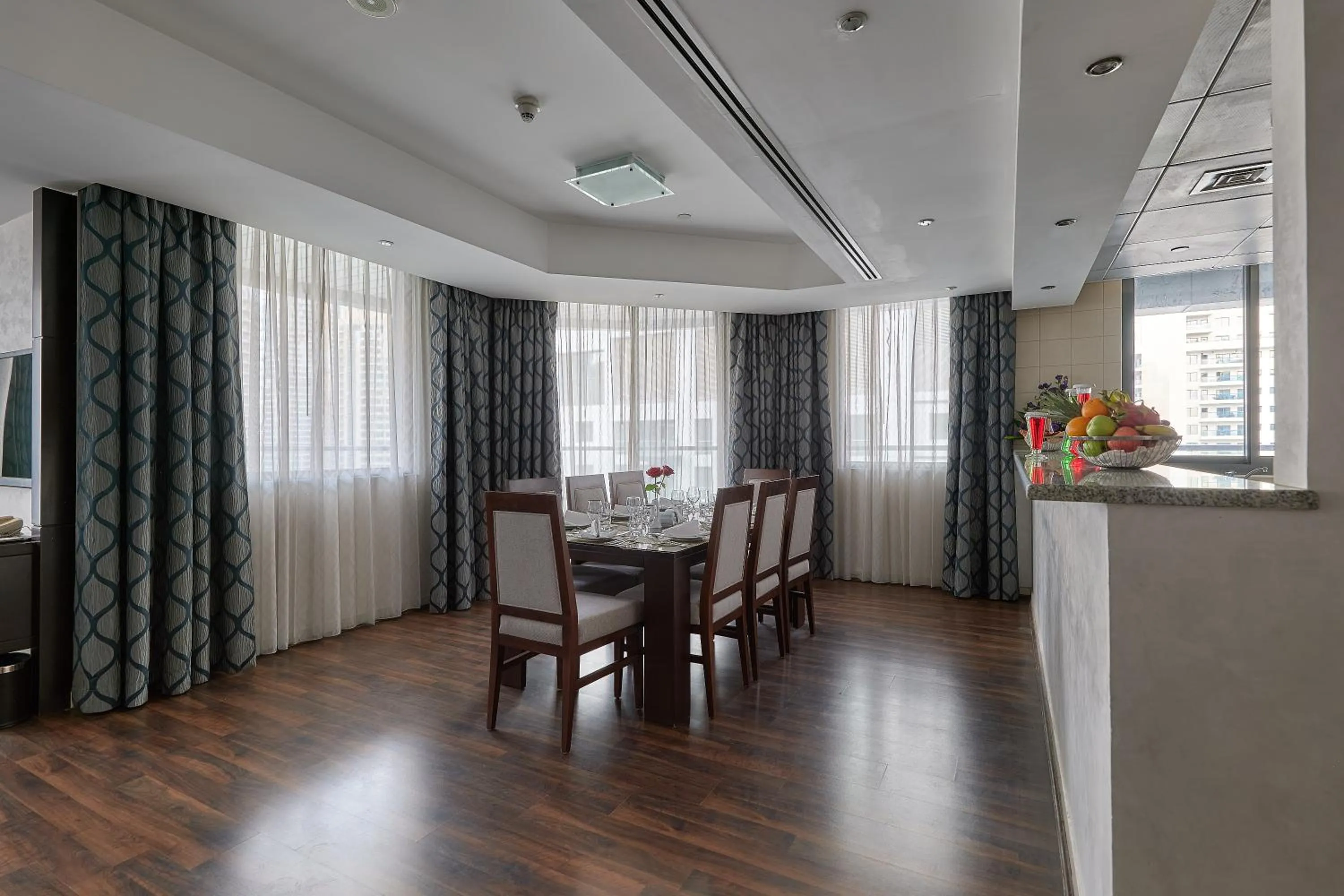 Dining area in City Premiere Marina Hotel Apartments