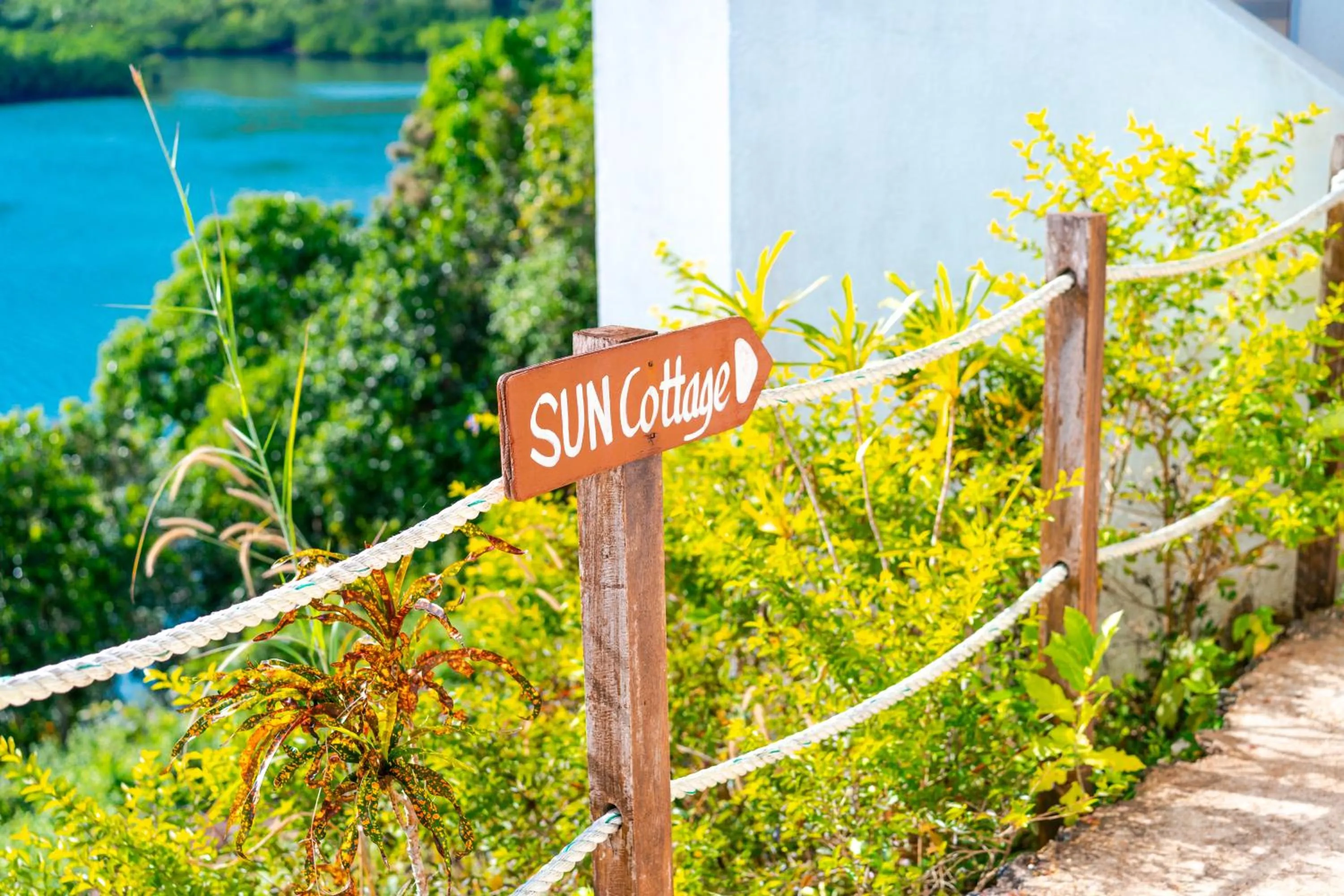 Marina del Sol Resort & Yacht Club