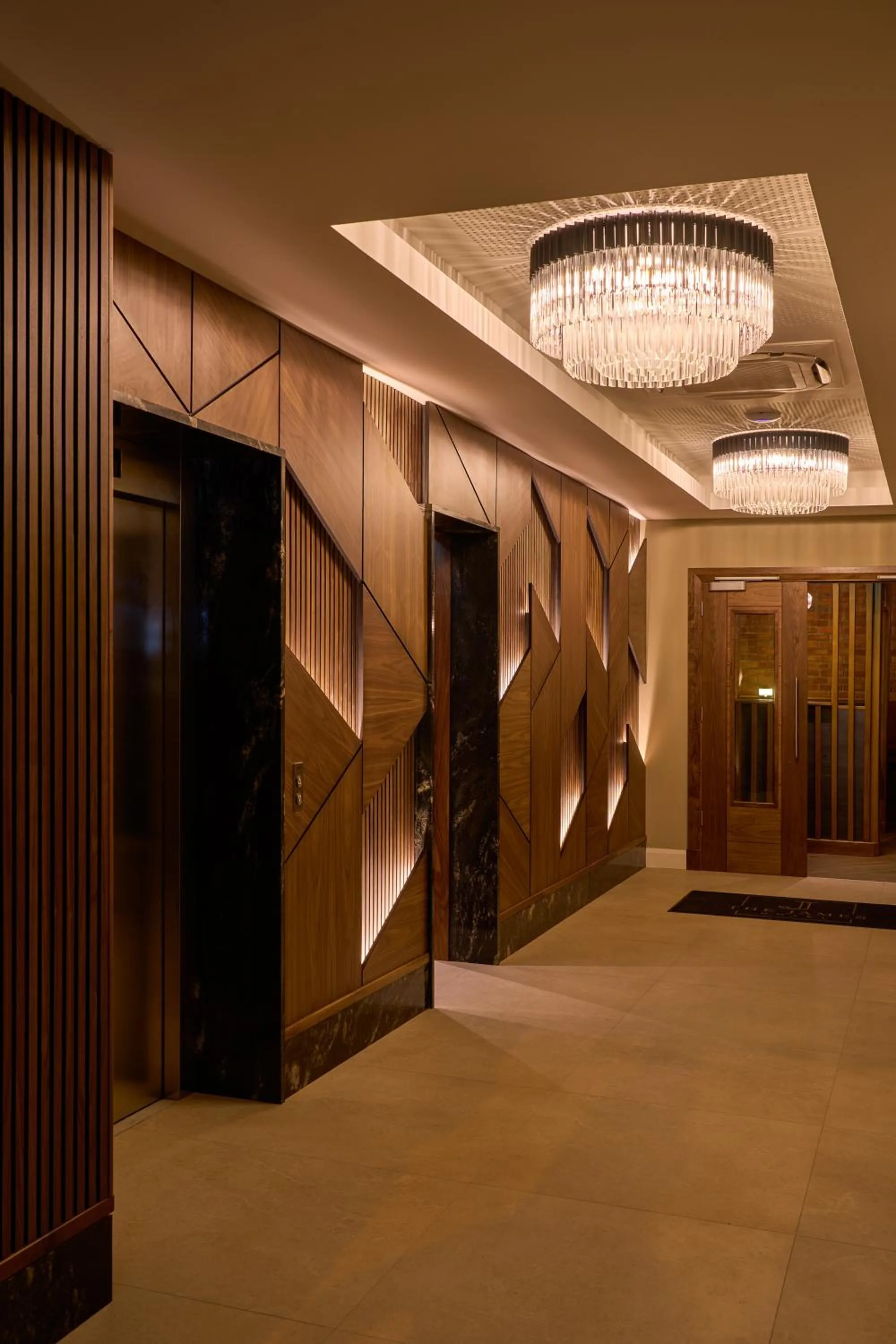 Facade/entrance in The James Hotel