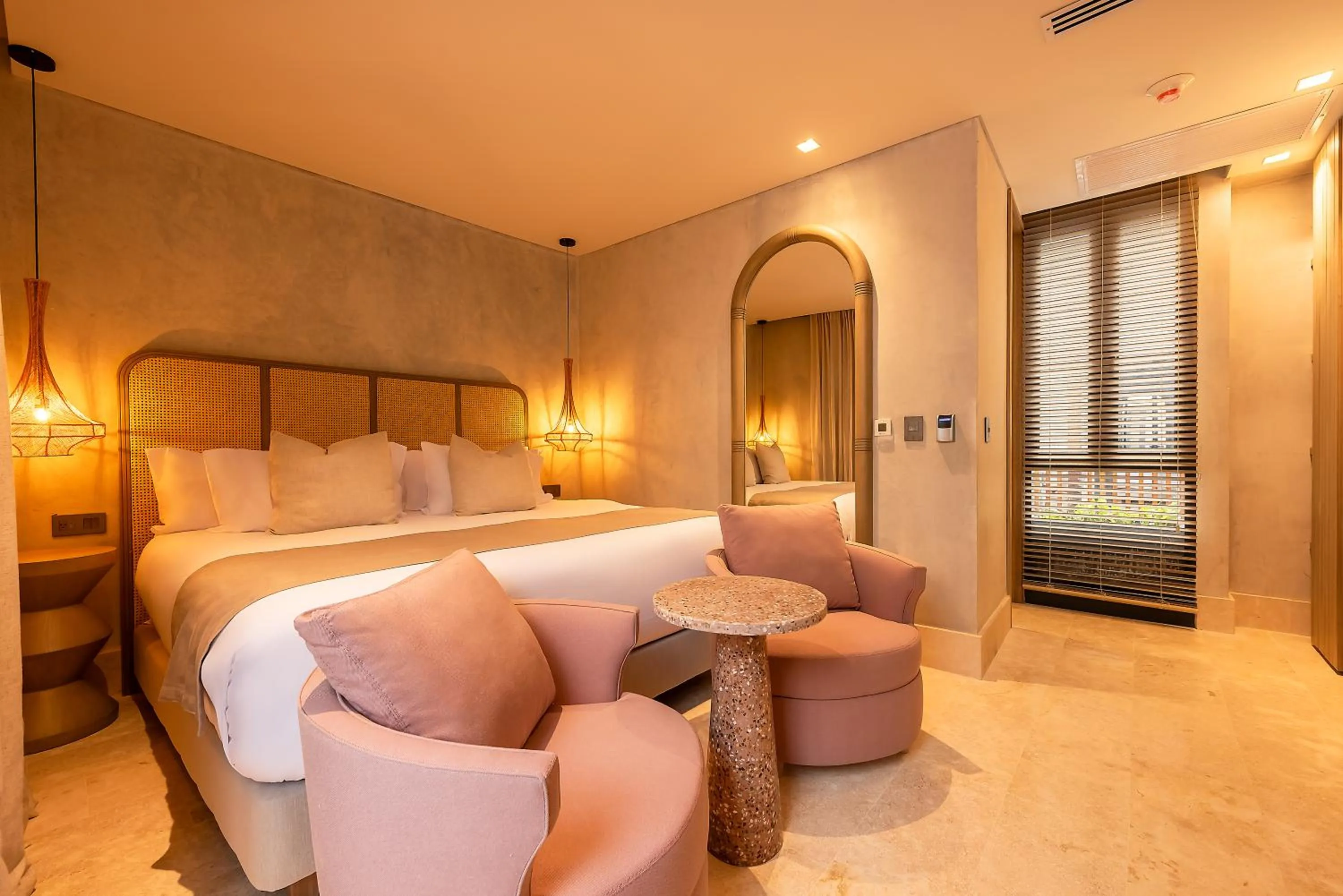 Photo of the whole room, Bed in Cinco Quintas Hotel Boutique