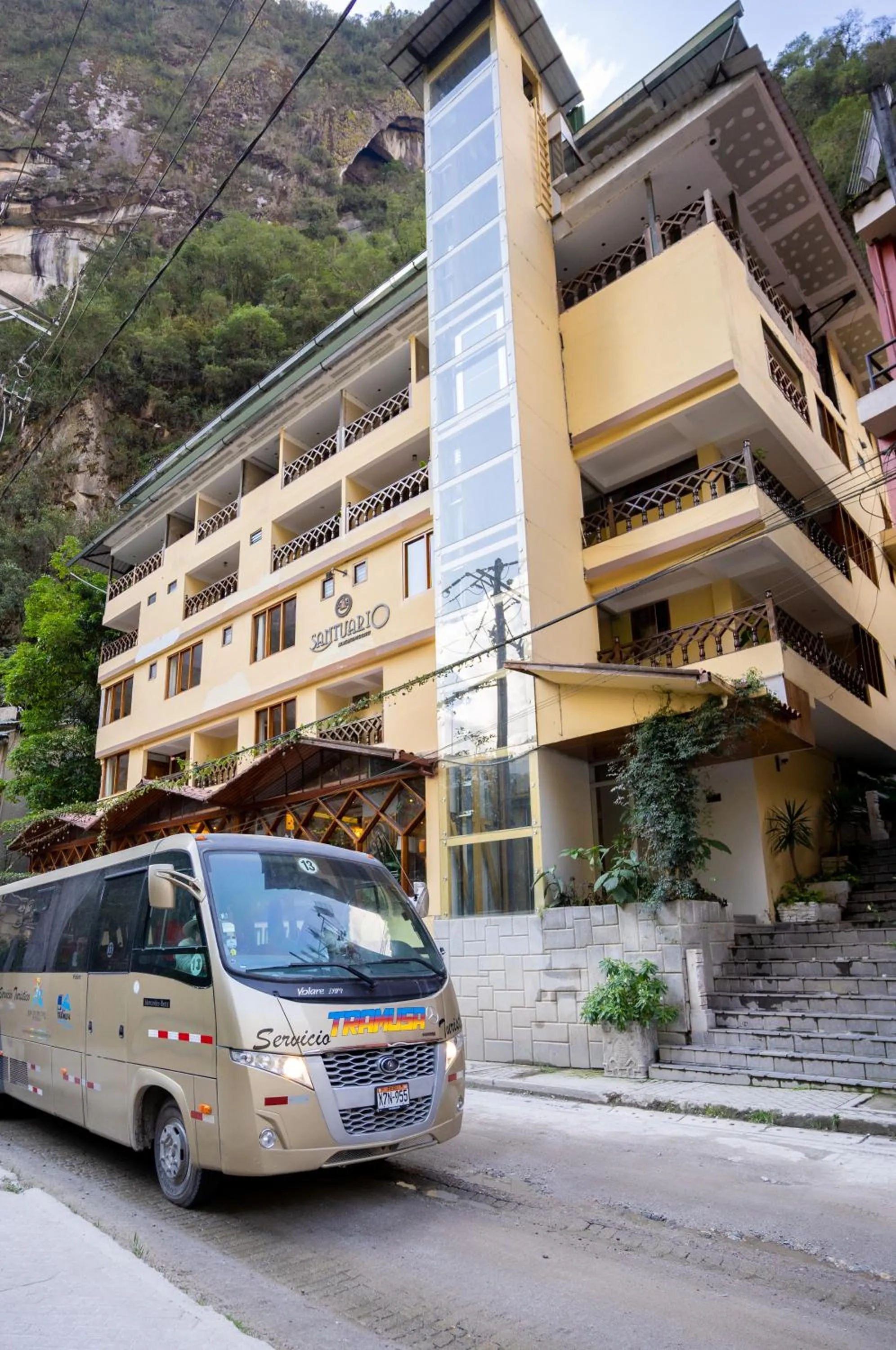 Property building in Santuario Machupicchu