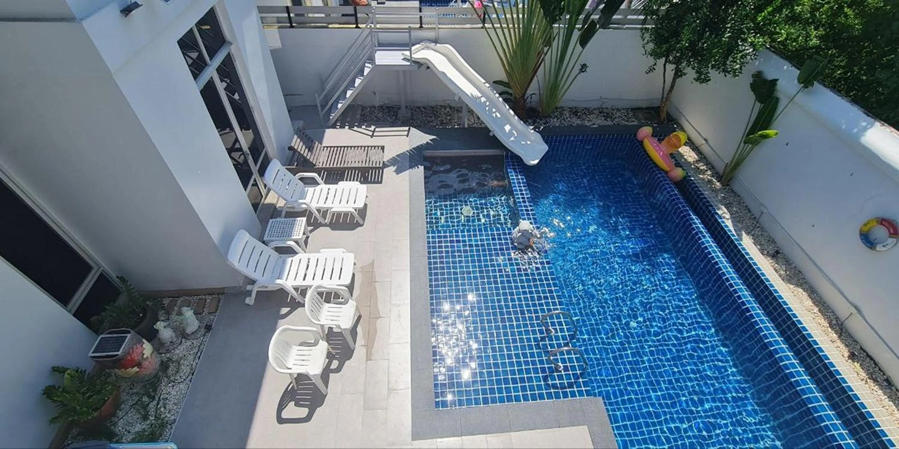 Swimming pool in BM Pool Villa Pattaya