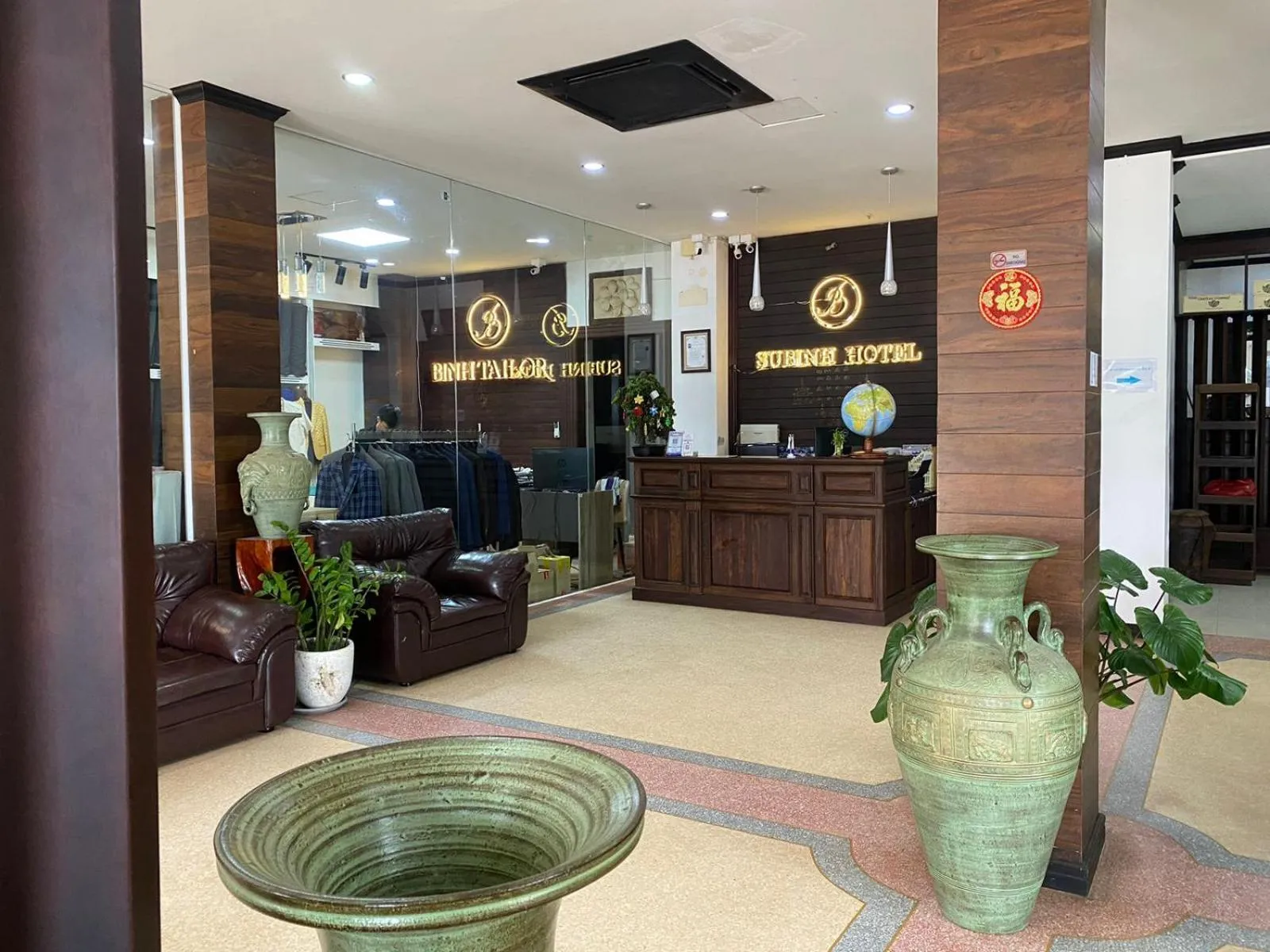 Lobby or reception in SUBINH HOTEL AND RESTAURANT