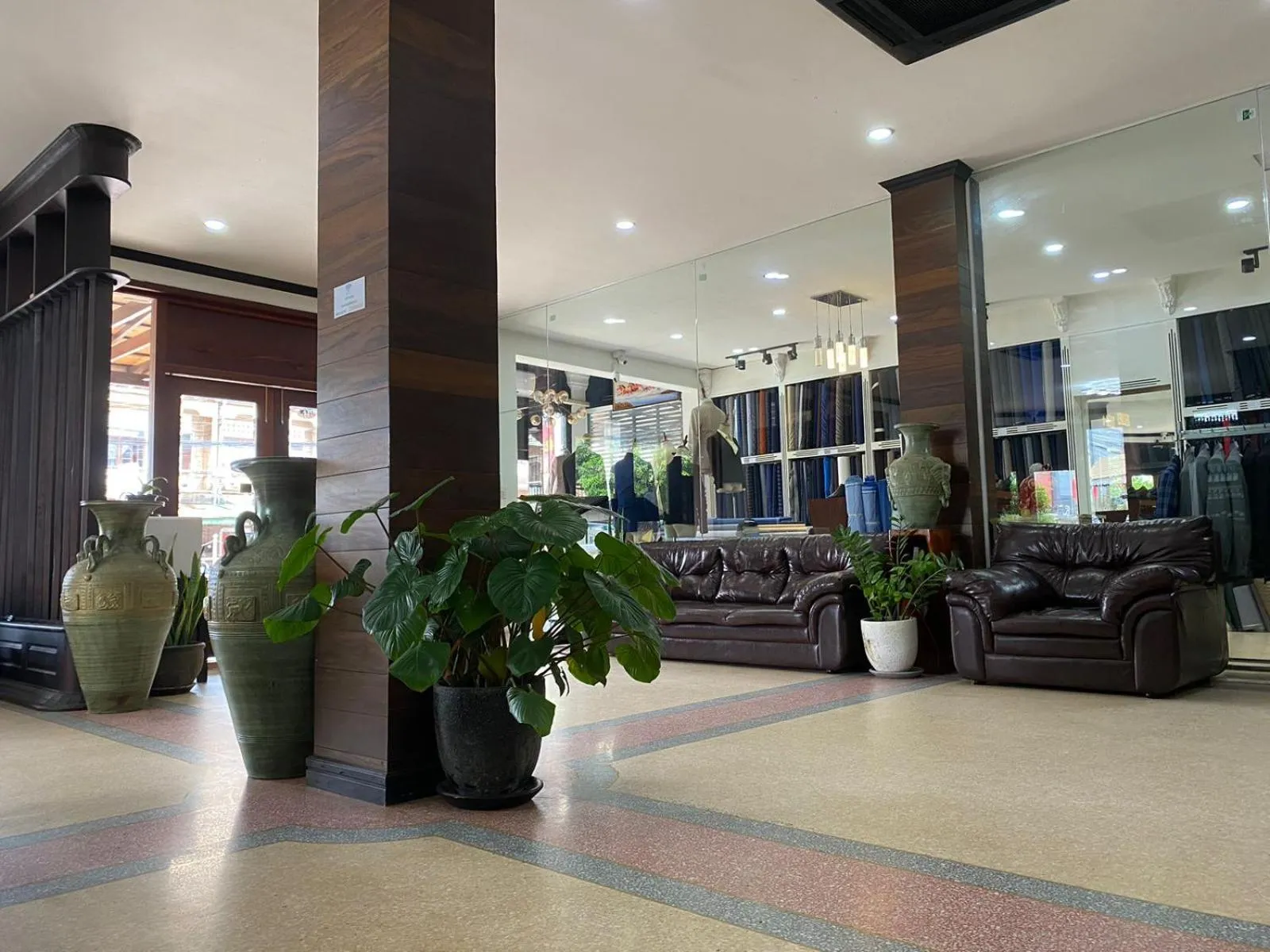 Living room in SUBINH HOTEL AND RESTAURANT