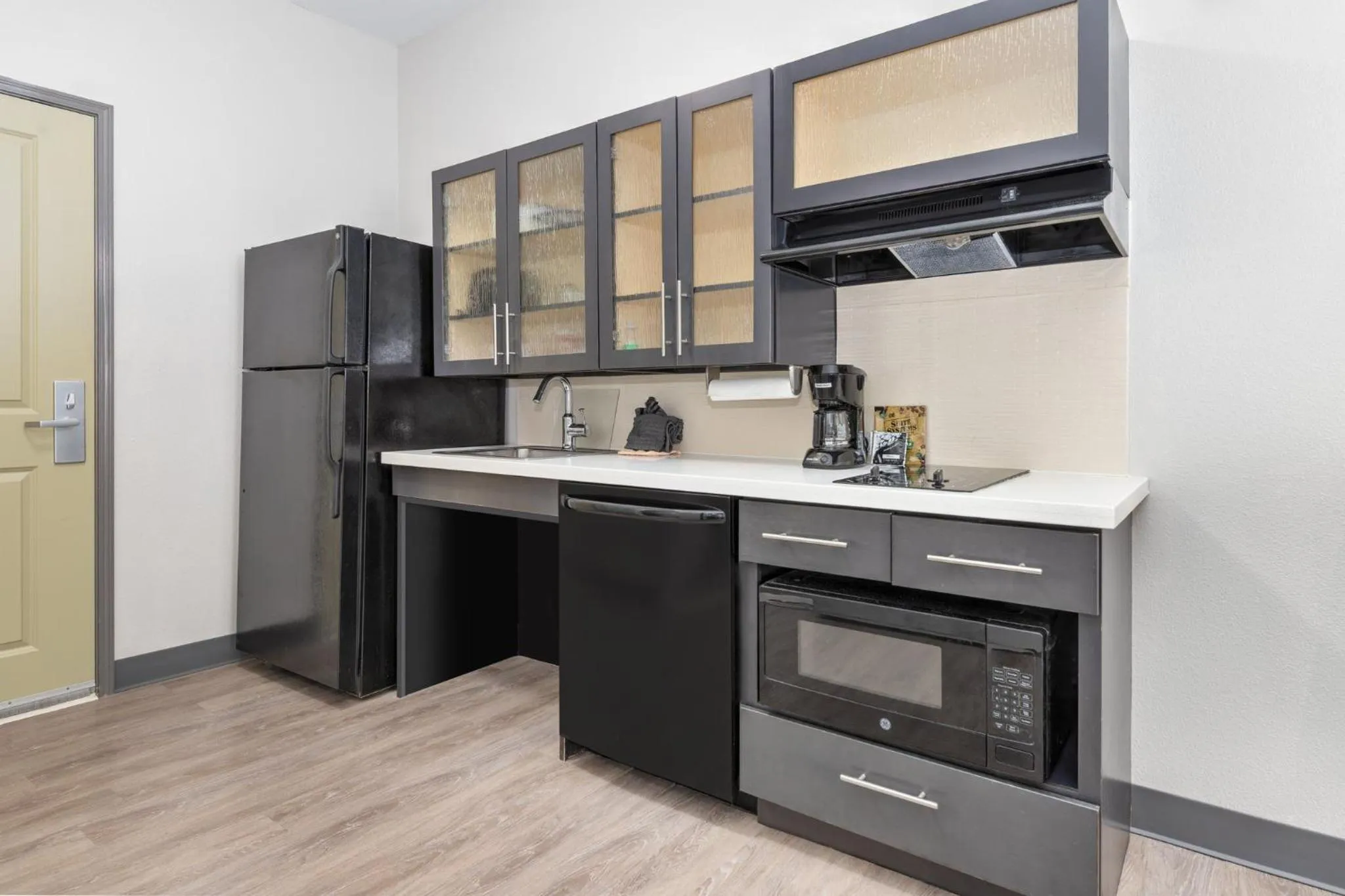 Photo of the whole room in Candlewood Suites Midland by IHG