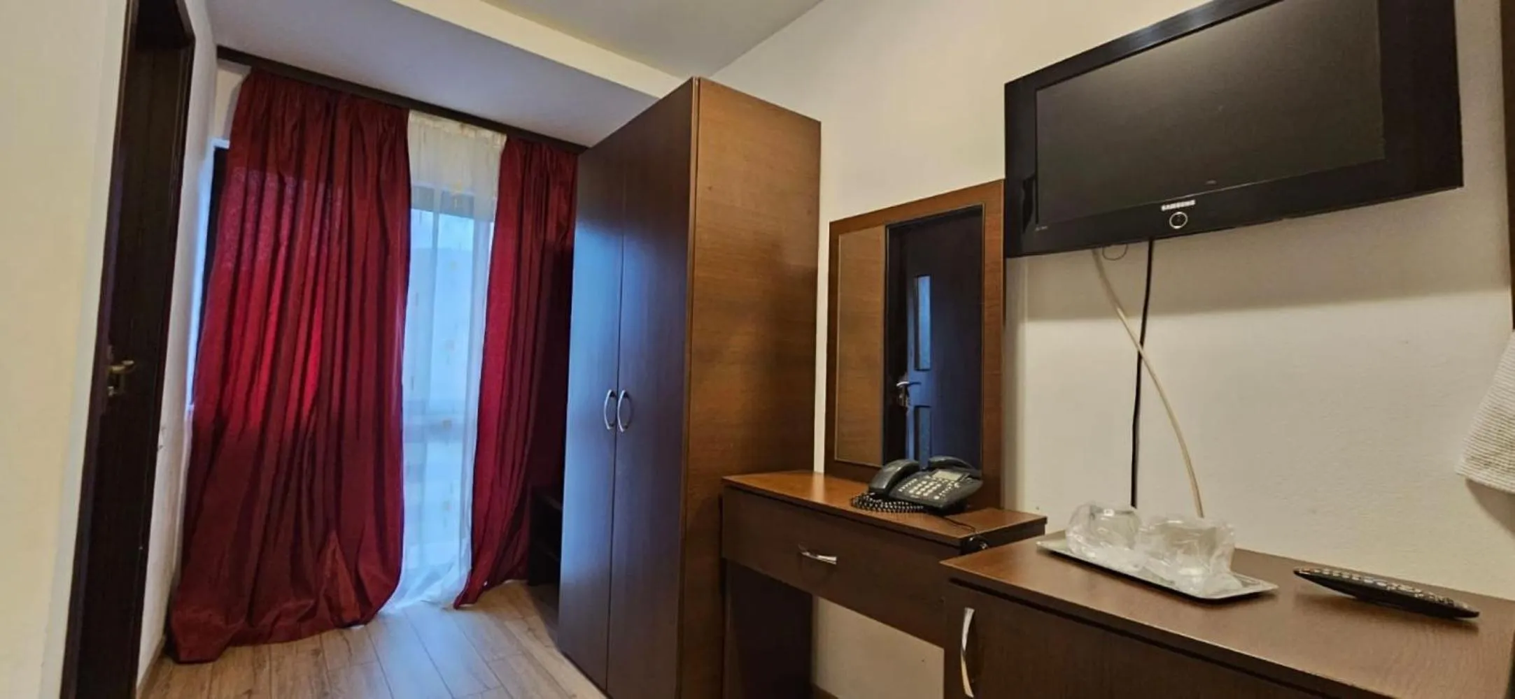 TV and multimedia in Hotel Bran Stoker