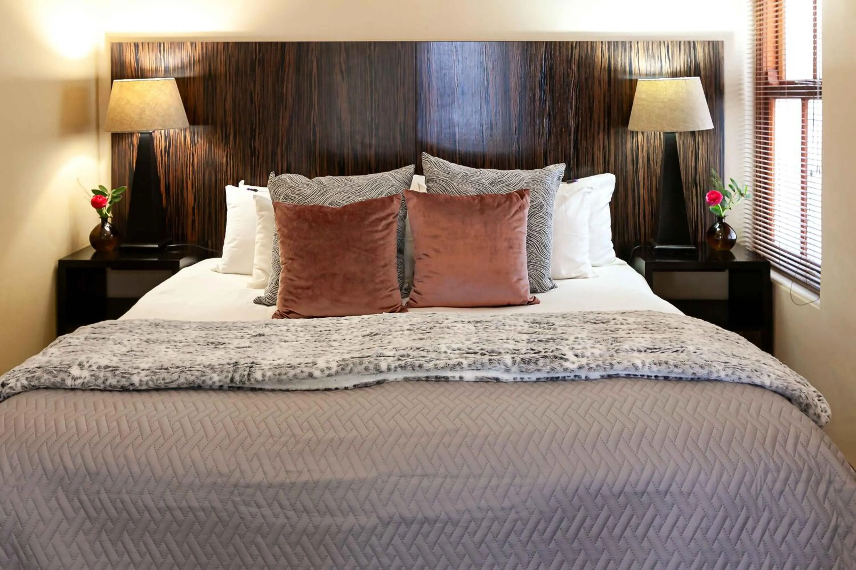 Bed in Leipzig Country House & Winery