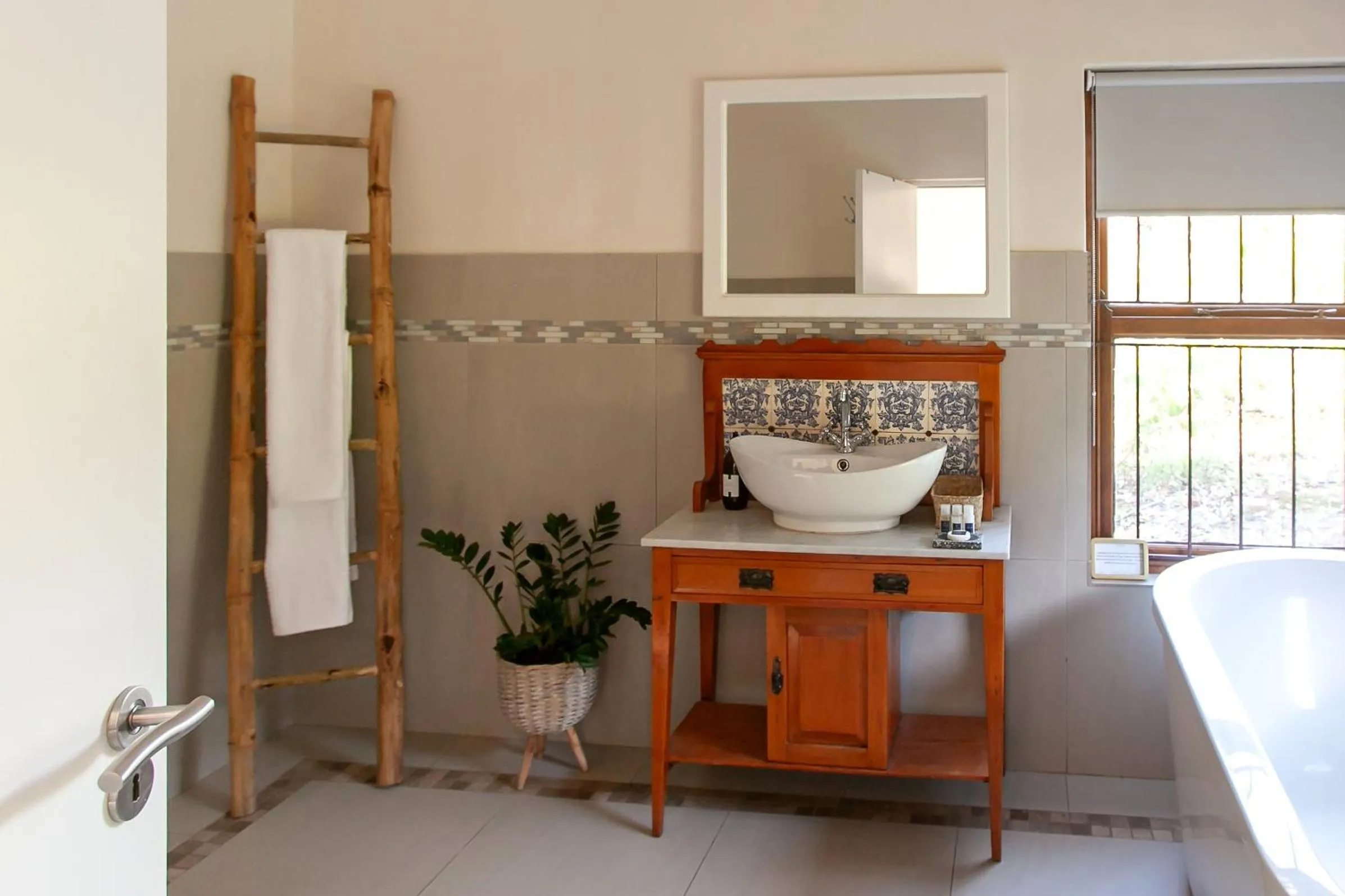 Bed in Leipzig Country House & Winery