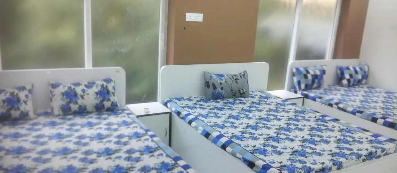 Bed in Le Grace Kovalam