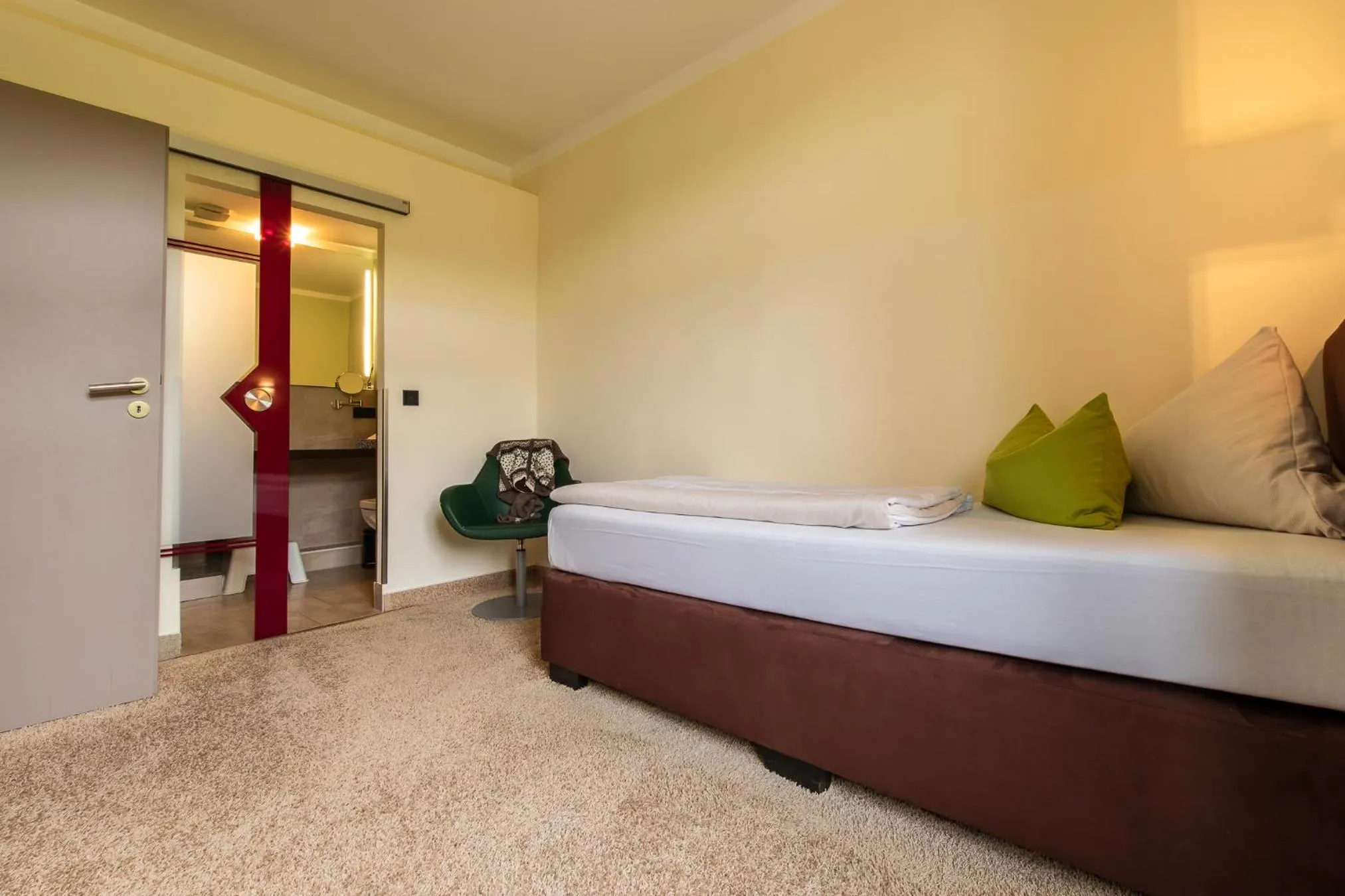 Bed in Parkhotel Bad Rehburg