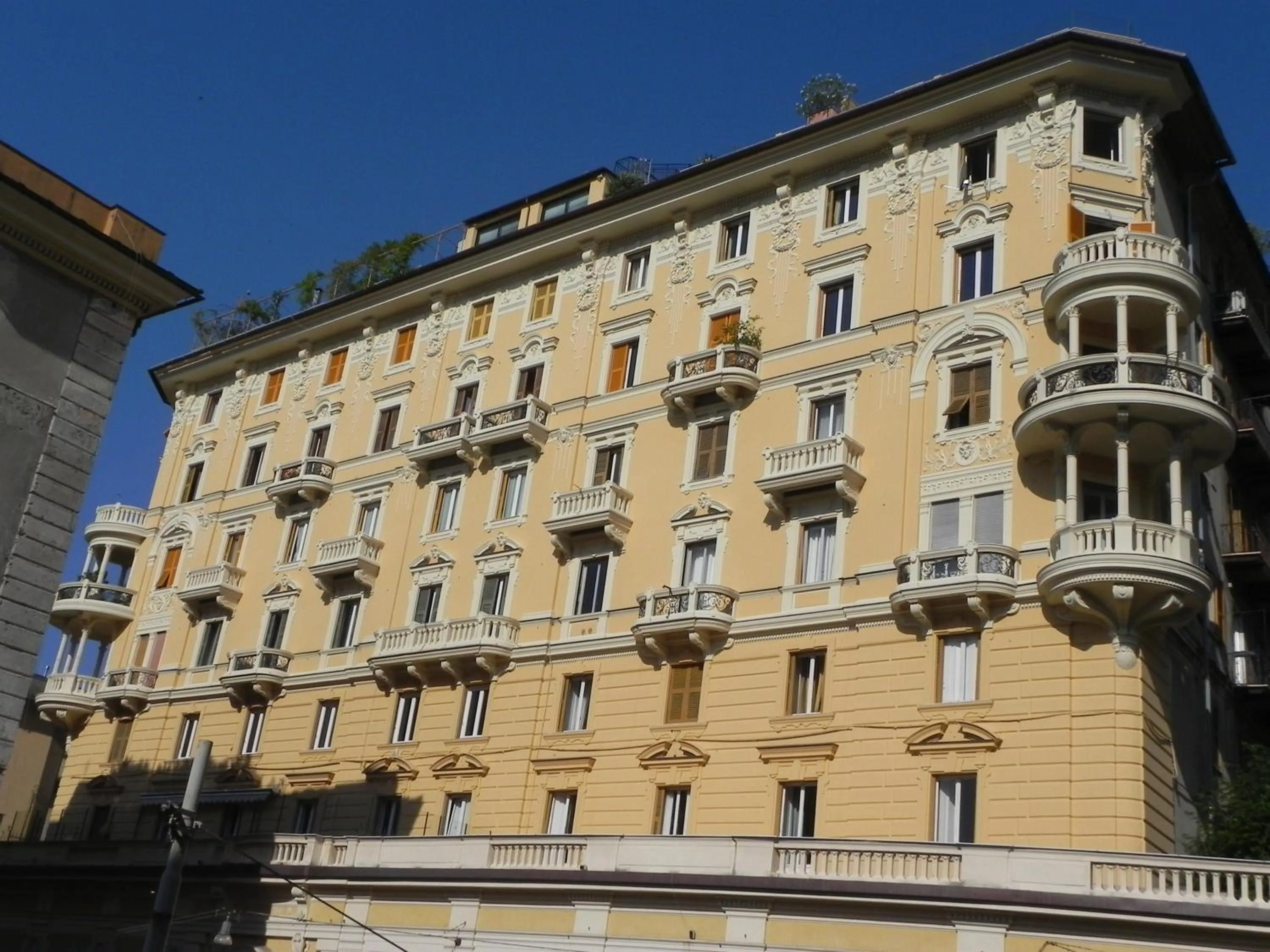 Facade/entrance in Palazzo Gropallo Rooms