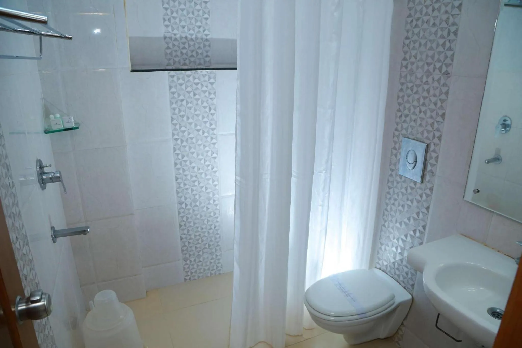 Bathroom in Vishnu Inn