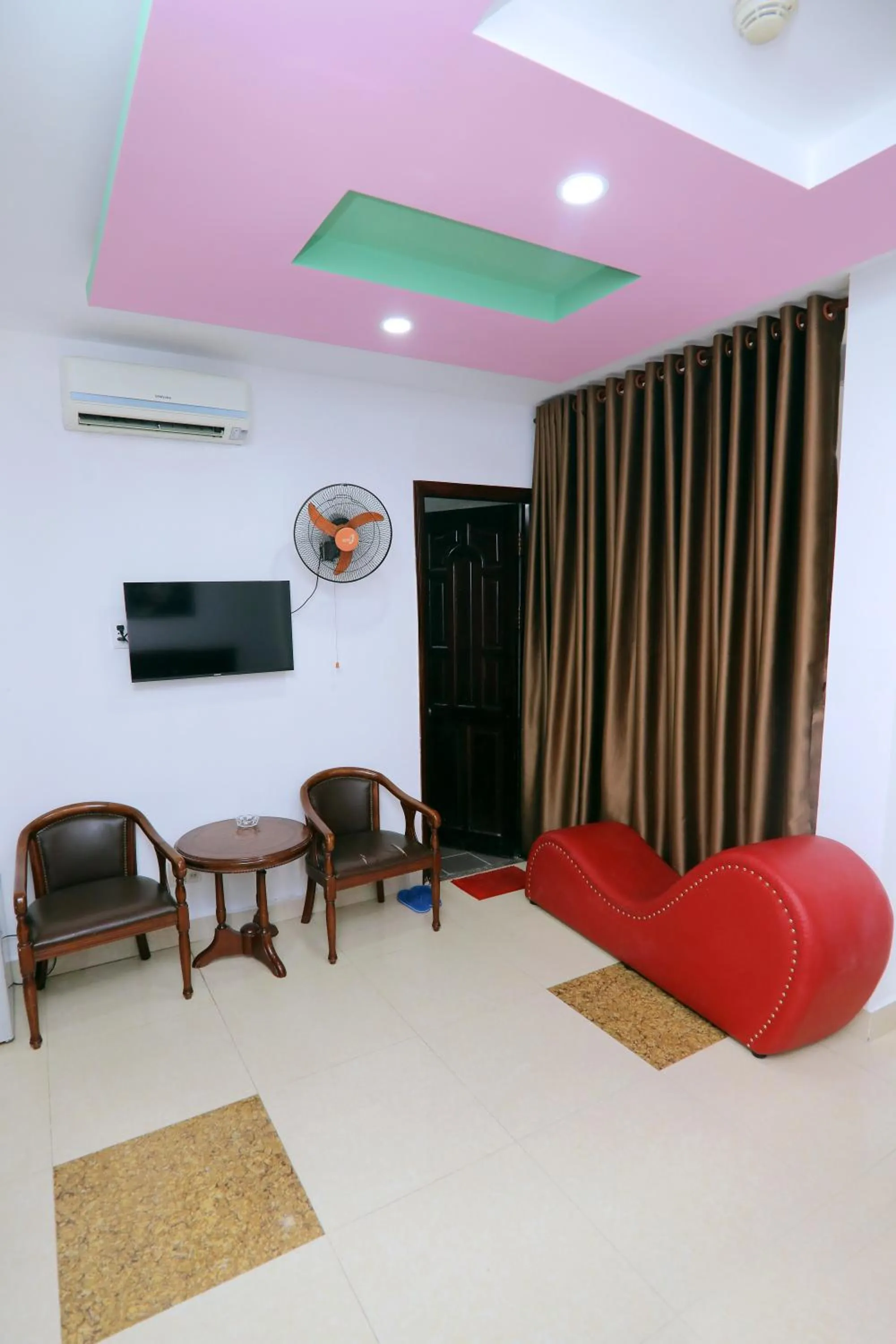 KHÁCH SẠN SAO MAI XANH - SAO MAI XANH HOTEL